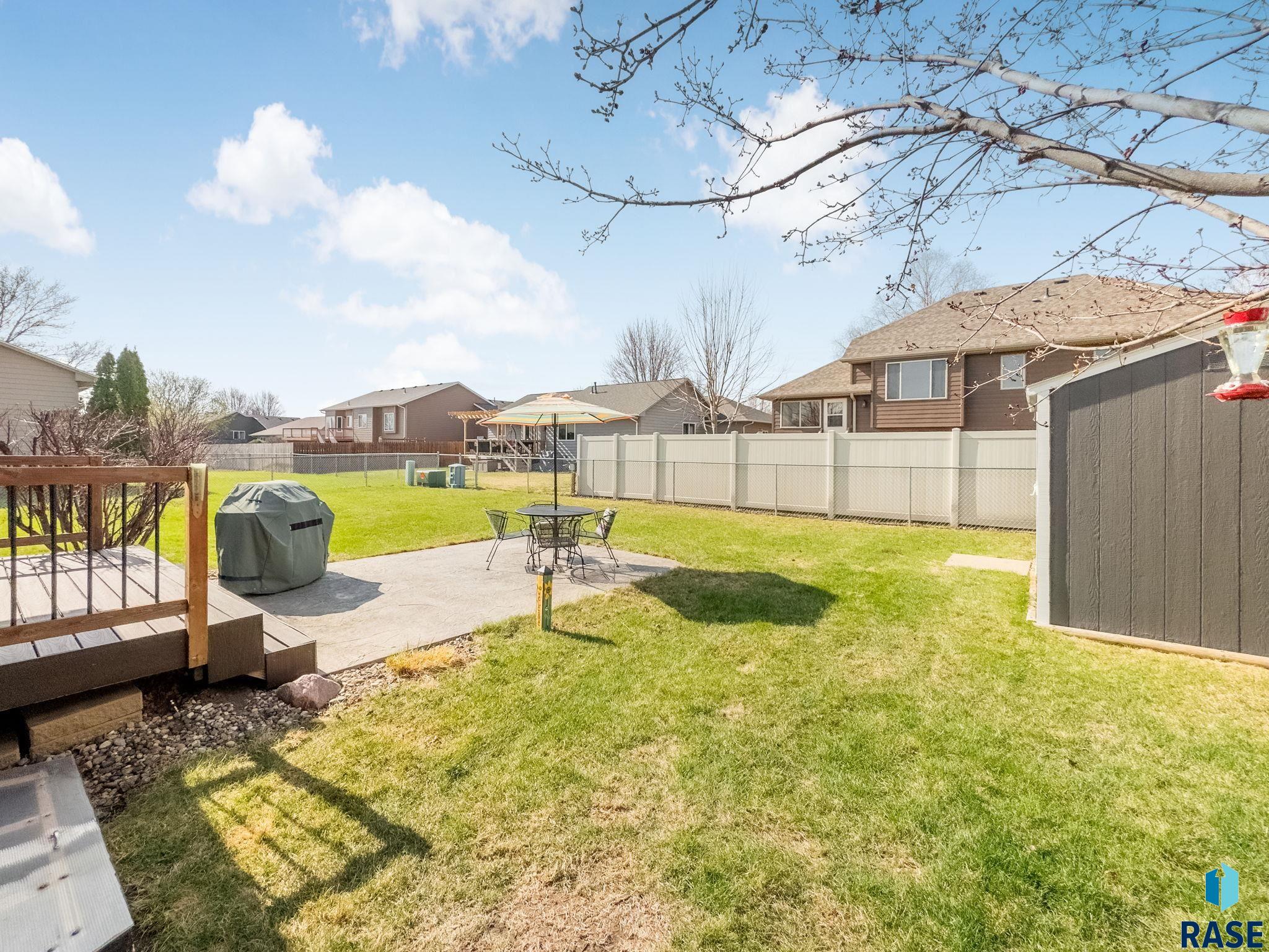 305 W Hackberry St Street, Brandon, New Jersey image 30