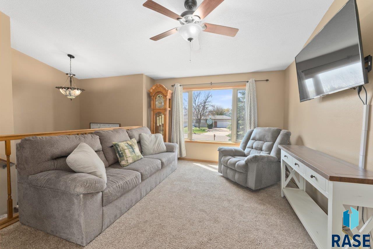 5208 S Sundowner Ave Avenue, Sioux Falls, New Jersey image 3