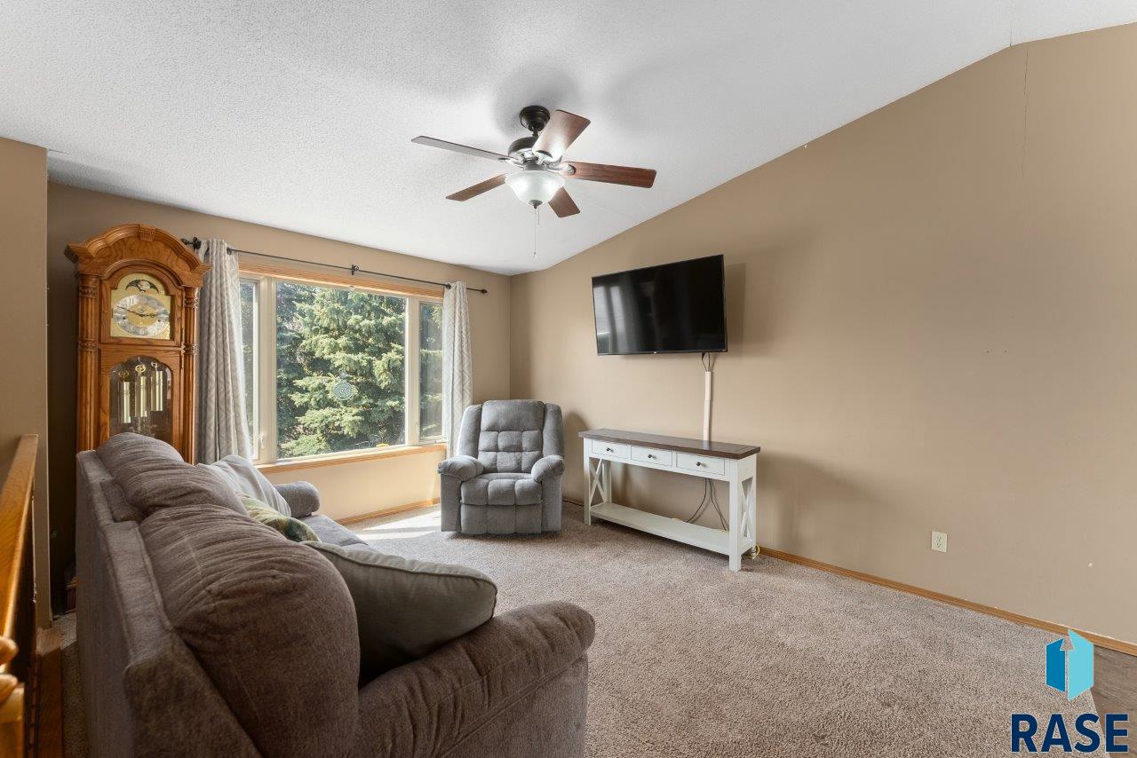 5208 S Sundowner Ave Avenue, Sioux Falls, New Jersey image 4