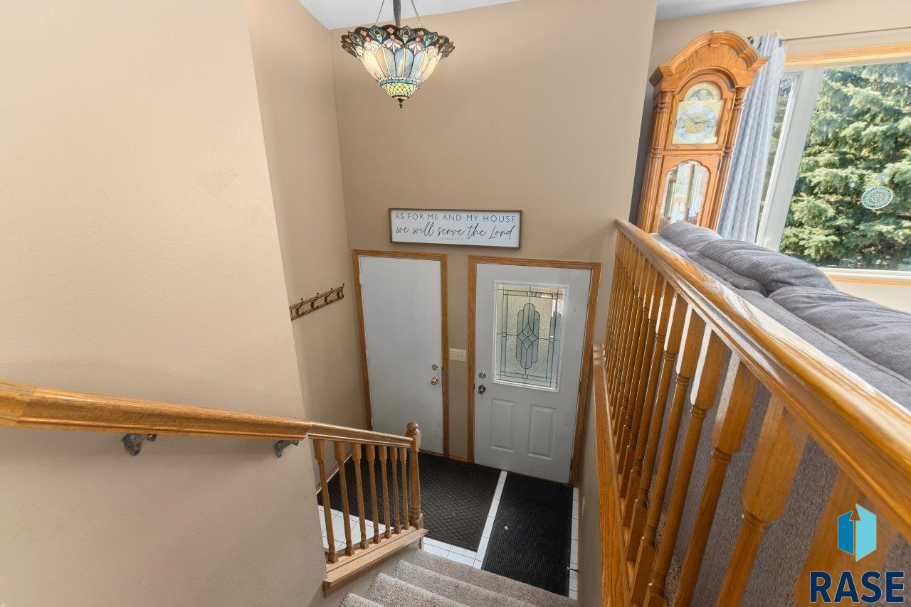 5208 S Sundowner Ave Avenue, Sioux Falls, New Jersey image 2