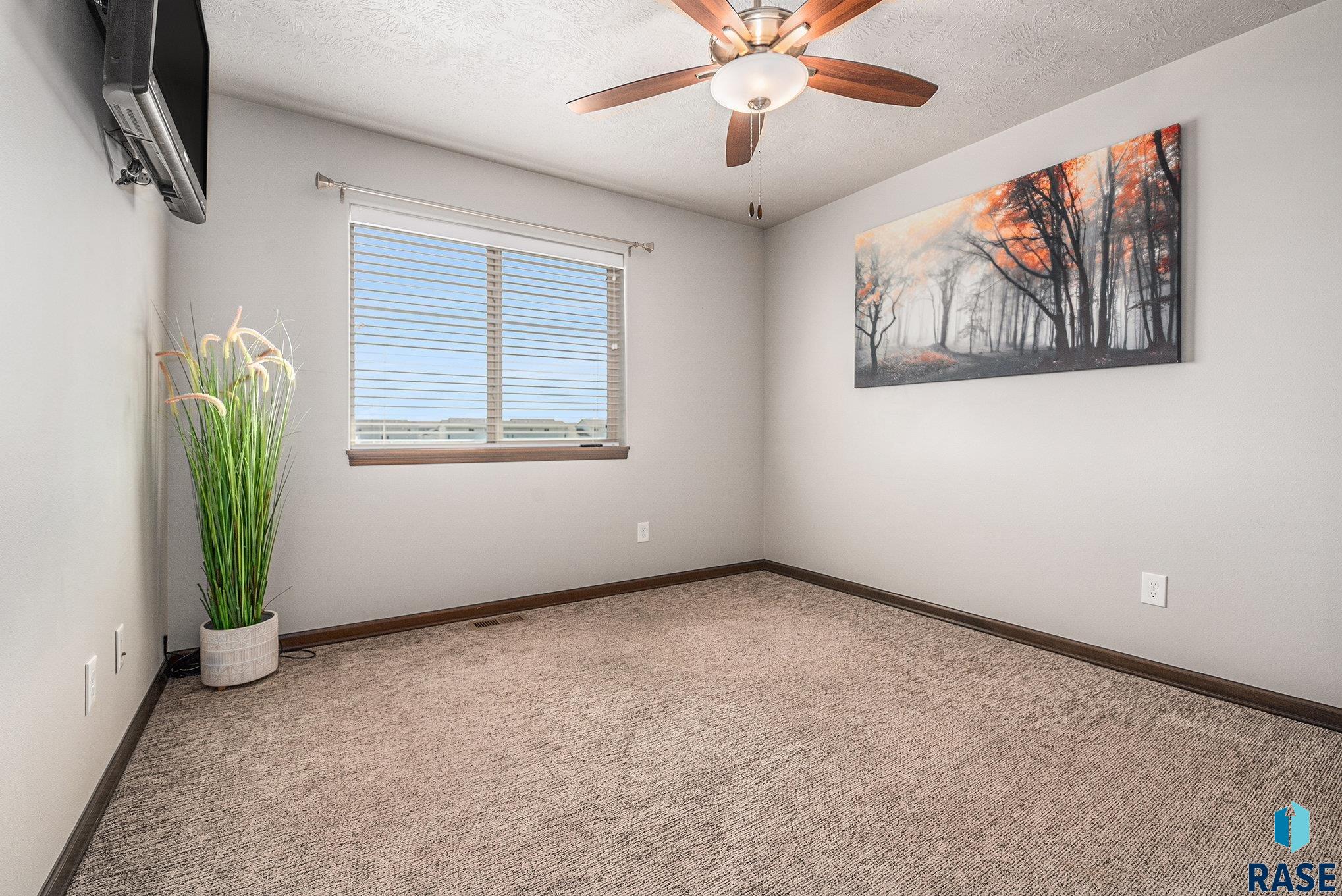 5927 S Bounty Pl Place, Sioux Falls, New Jersey image 19