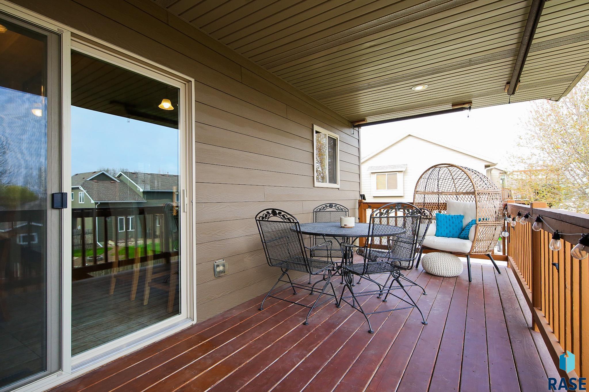 Sioux Falls, South Dakota 57106, United States, 5 Bedrooms Bedrooms, ,3 BathroomsBathrooms,Residential,Active,184731