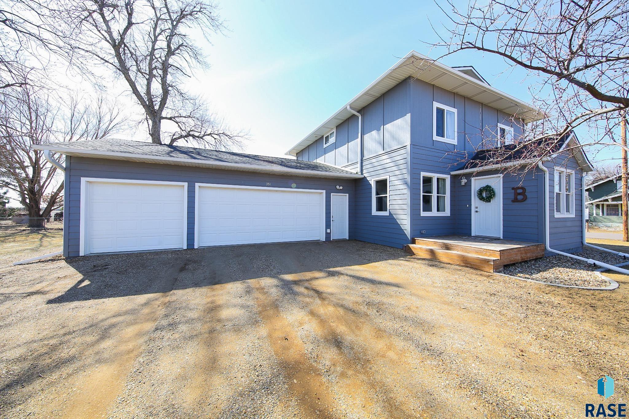 351 Dewey Ave Avenue, Chancellor, South Dakota image 2