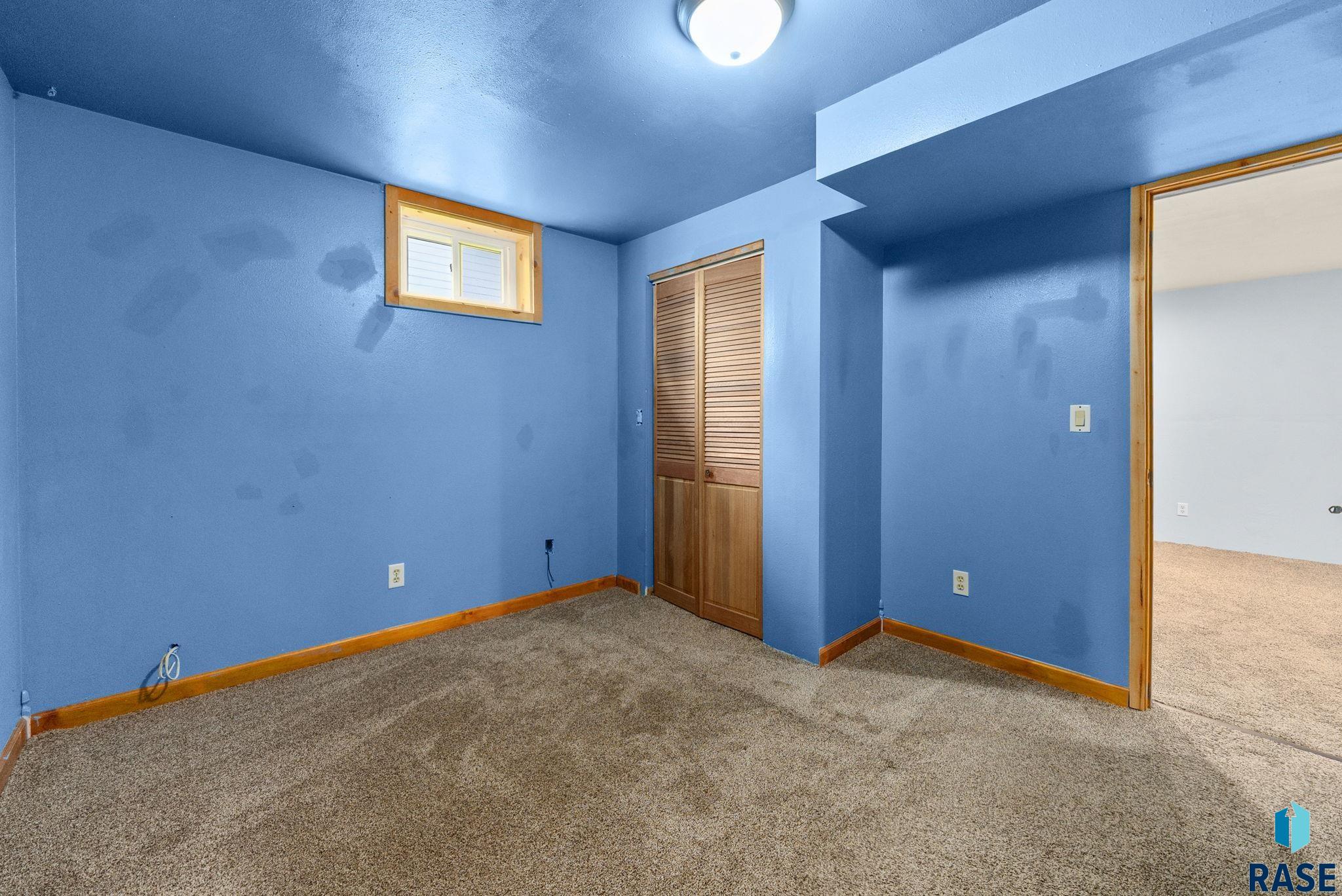 607 E 3rd St Street, Crooks, New Jersey image 25