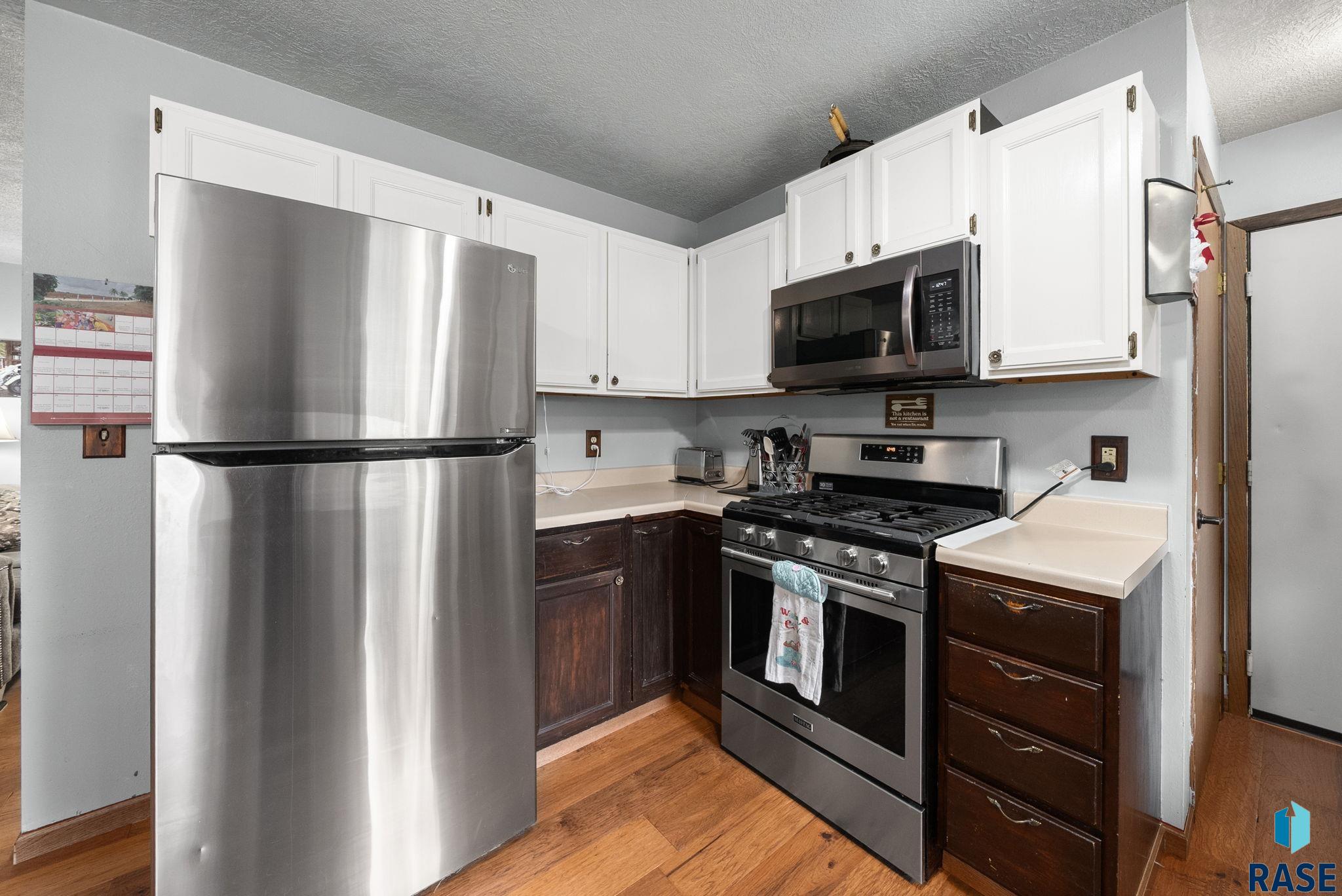 607 E 3rd St Street, Crooks, New Jersey image 10