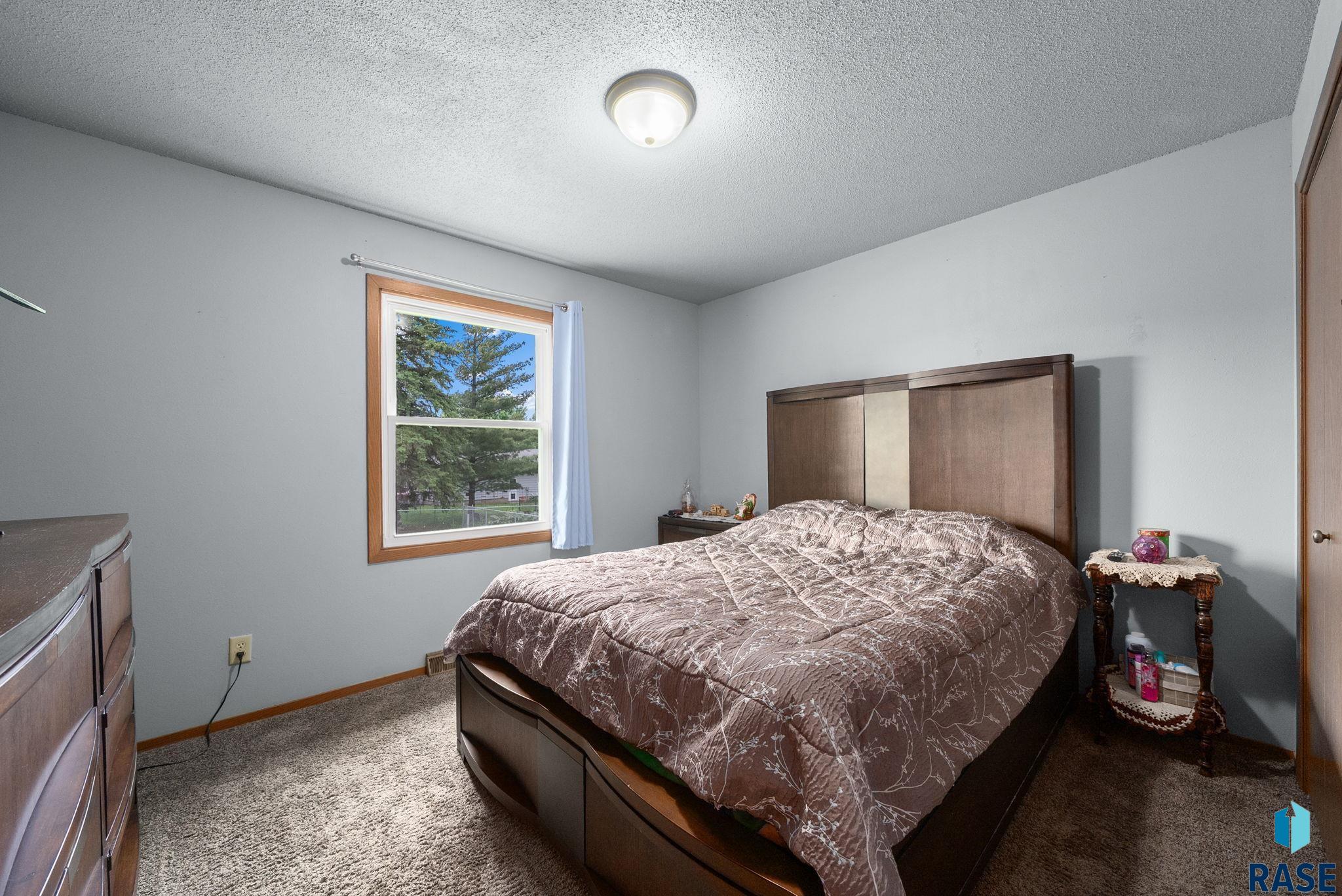 607 E 3rd St Street, Crooks, New Jersey image 13
