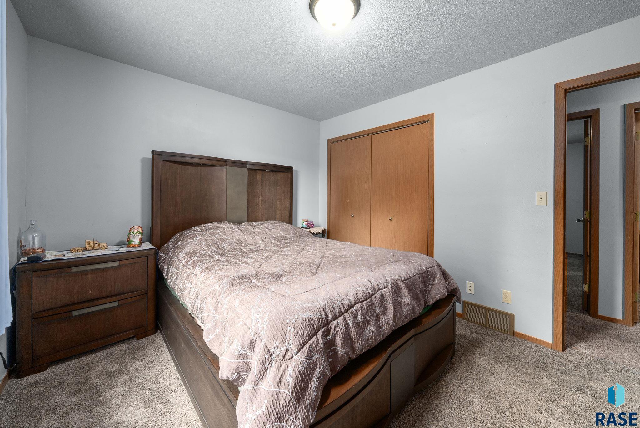 607 E 3rd St Street, Crooks, New Jersey image 14