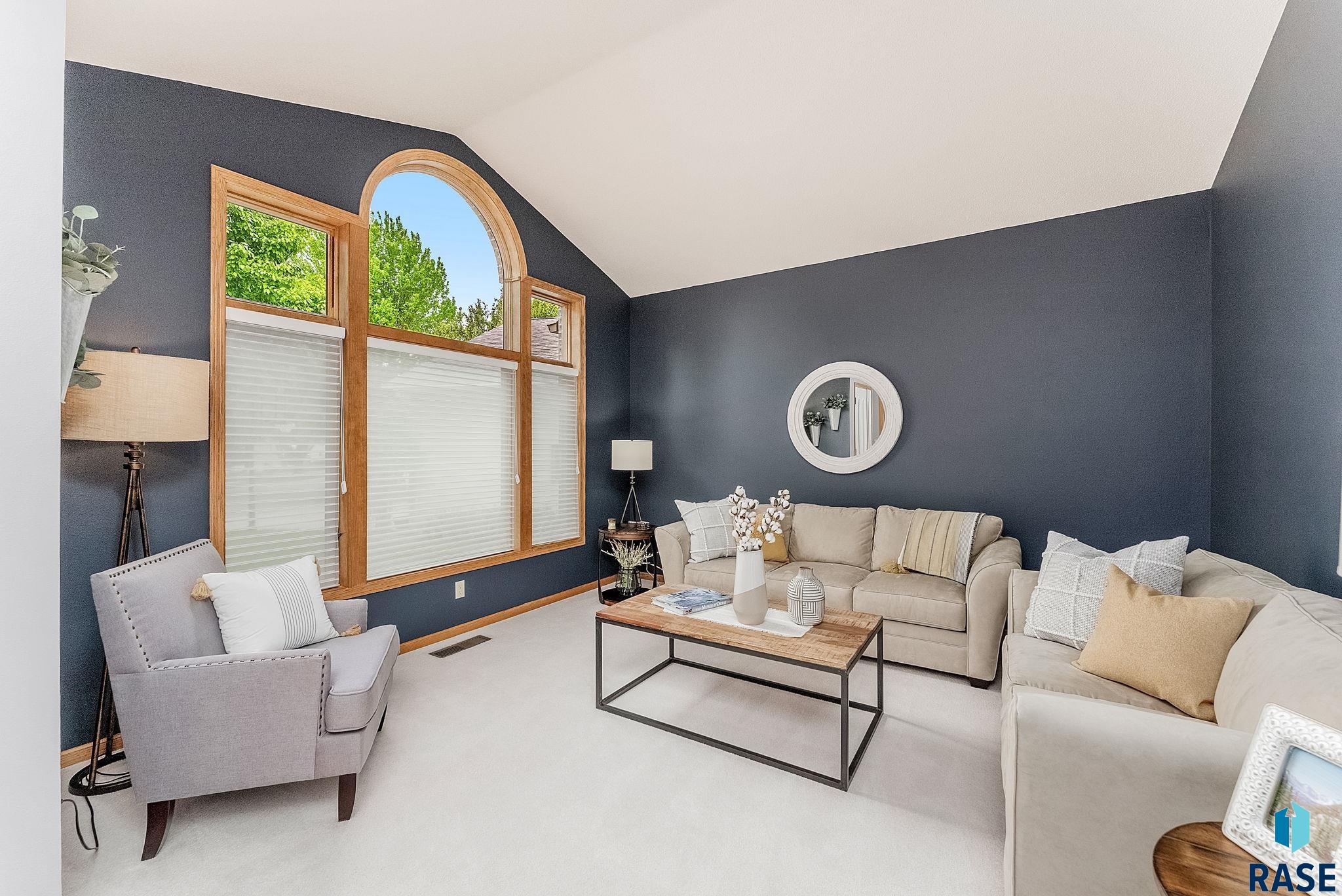 4024 S Brady Ct Court, Sioux Falls, New Jersey image 3