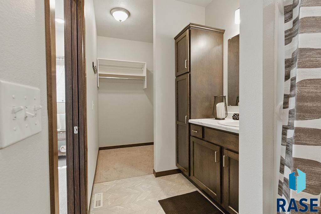 4005 S Pisidian Ave Avenue, Sioux Falls, New Jersey image 34