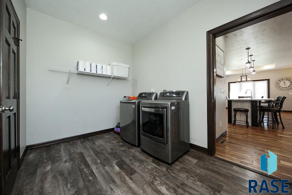 105 N Nora St Street, Viborg, South Dakota image 24