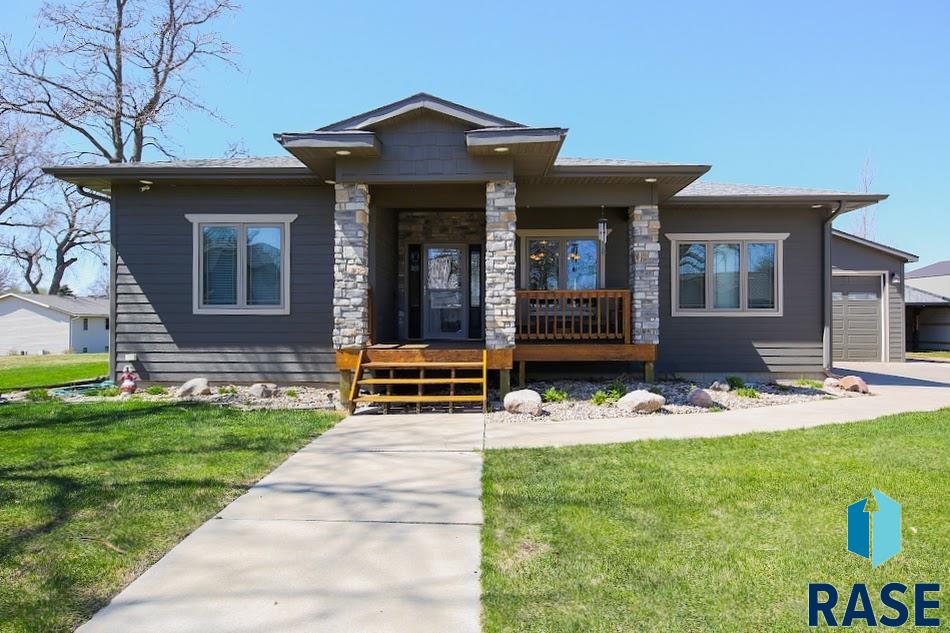 105 N Nora St Street, Viborg, South Dakota image 2