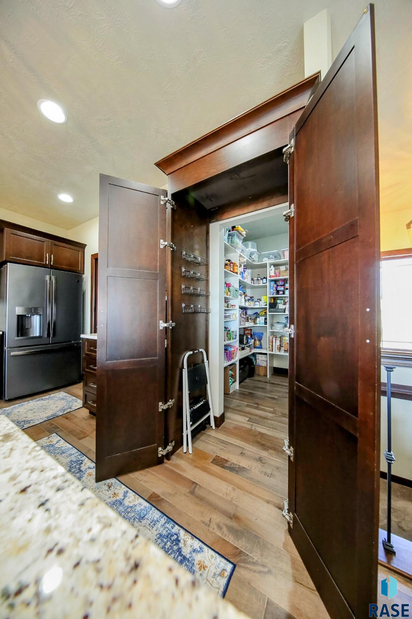 6909 E 37th St Street, Sioux Falls, South Dakota image 10