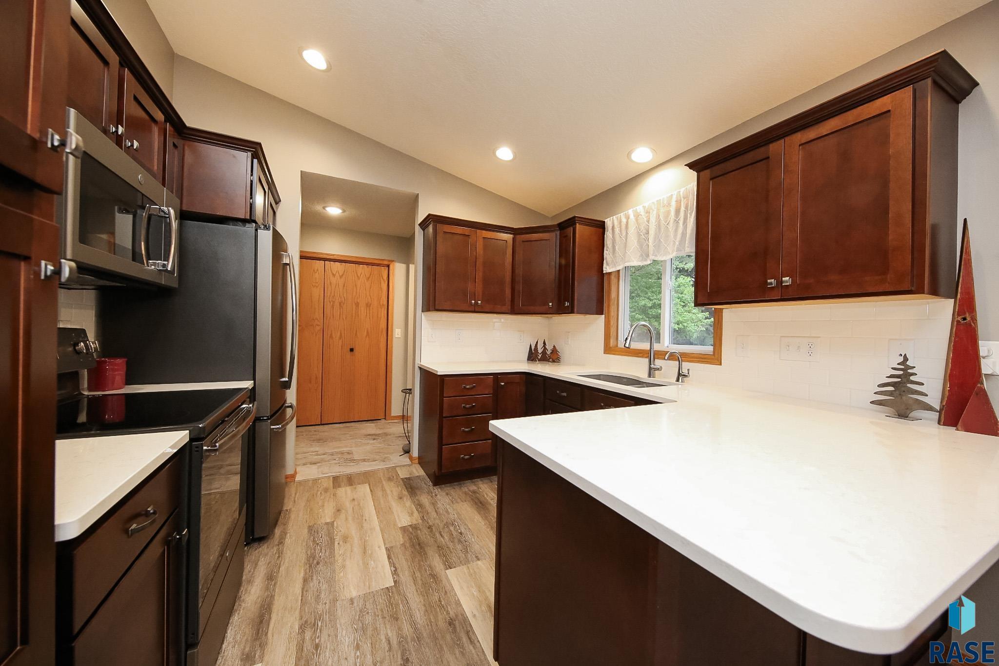 1400 S Lakota Ave Avenue, Brandon, New Jersey image 8