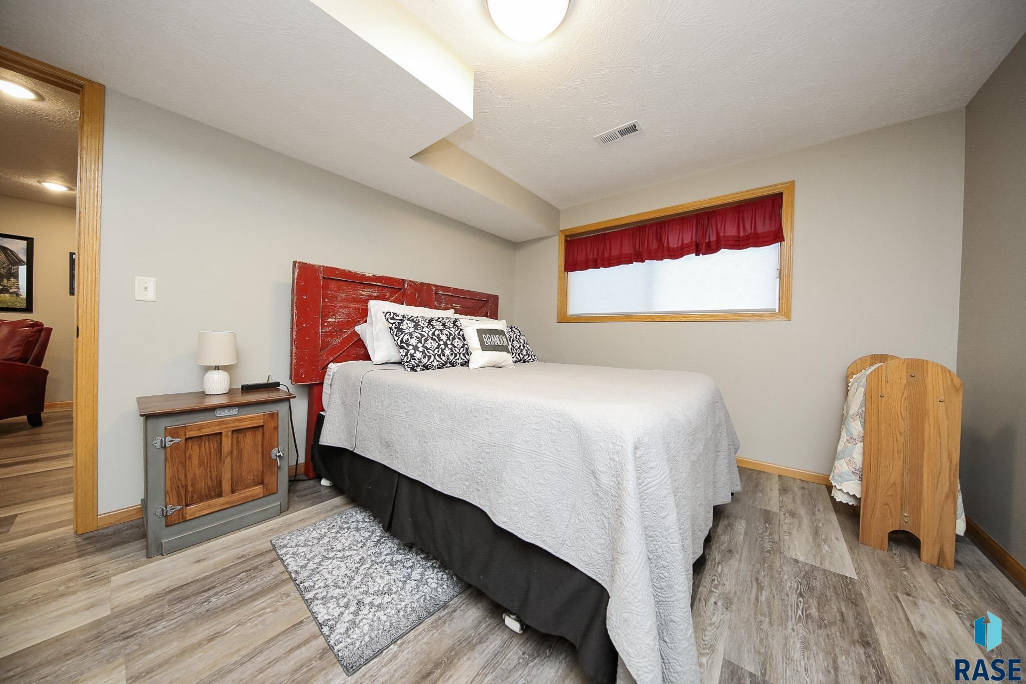 1400 S Lakota Ave Avenue, Brandon, New Jersey image 25