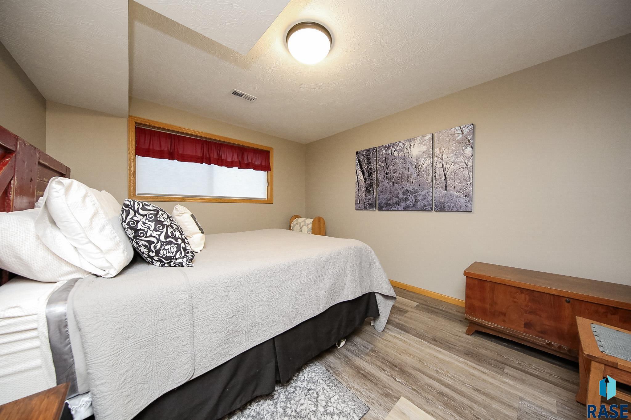 1400 S Lakota Ave Avenue, Brandon, New Jersey image 26