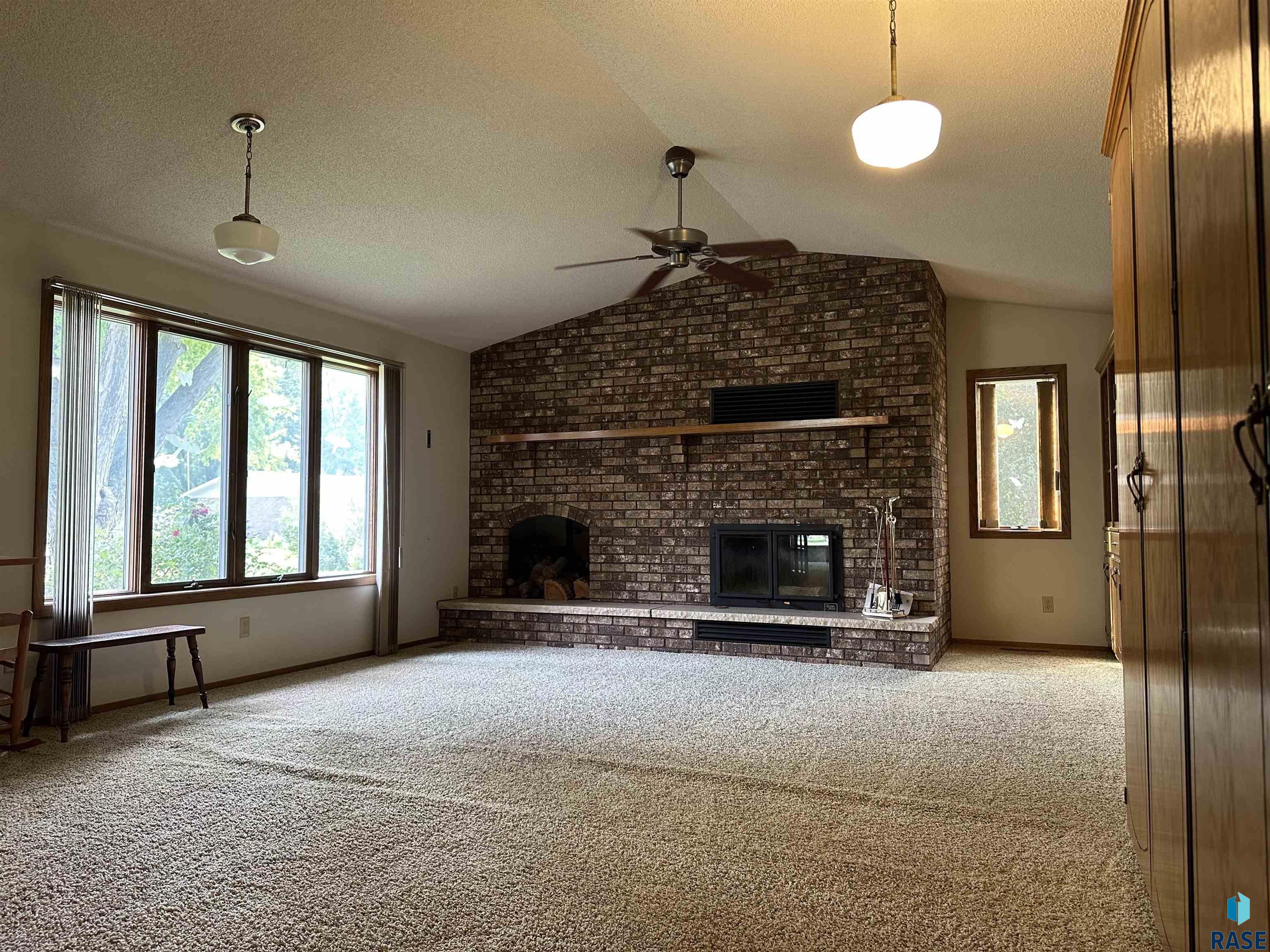 405 S Pine St Street, Menno, South Dakota image 47