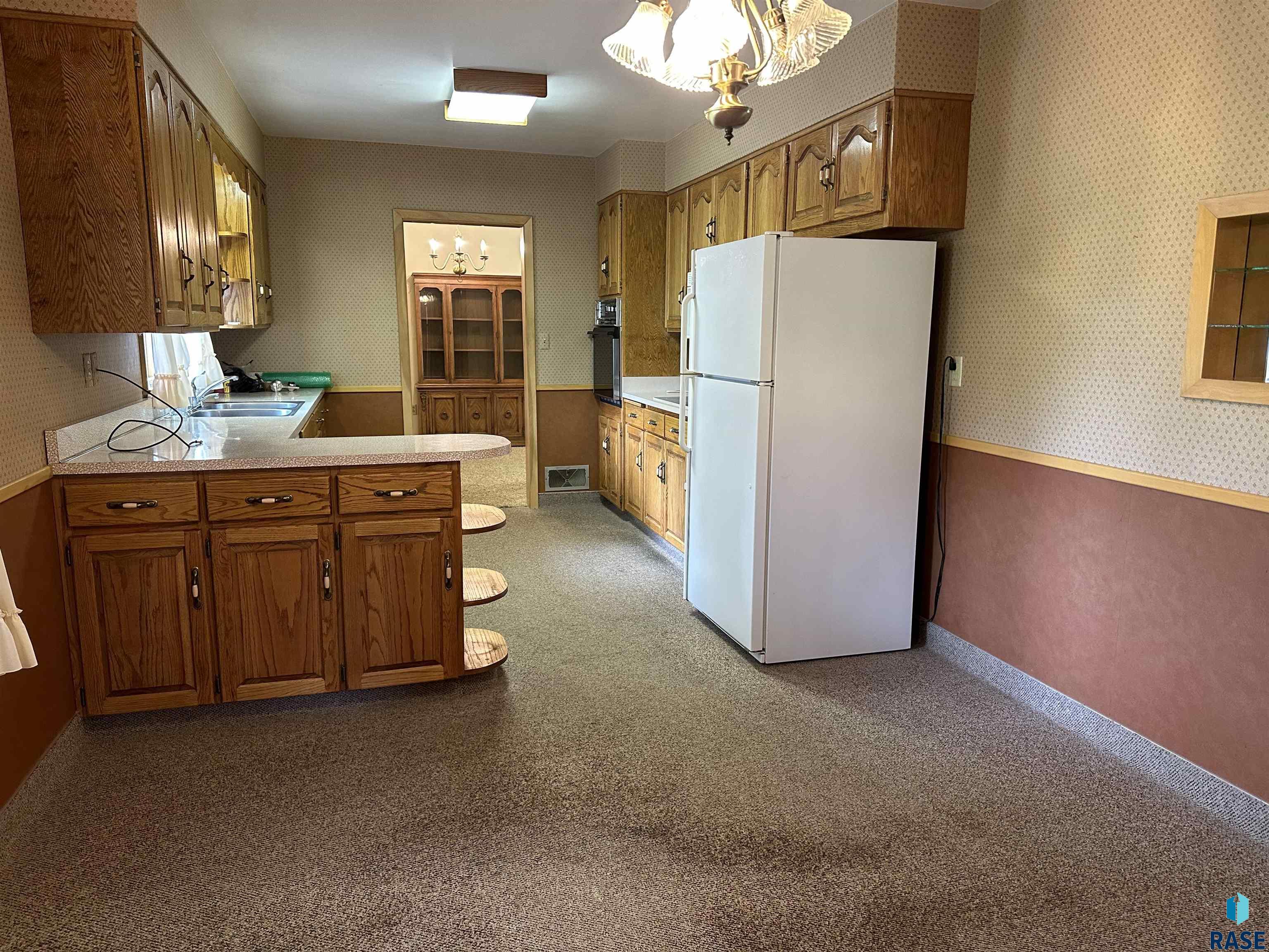 405 S Pine St Street, Menno, South Dakota image 30