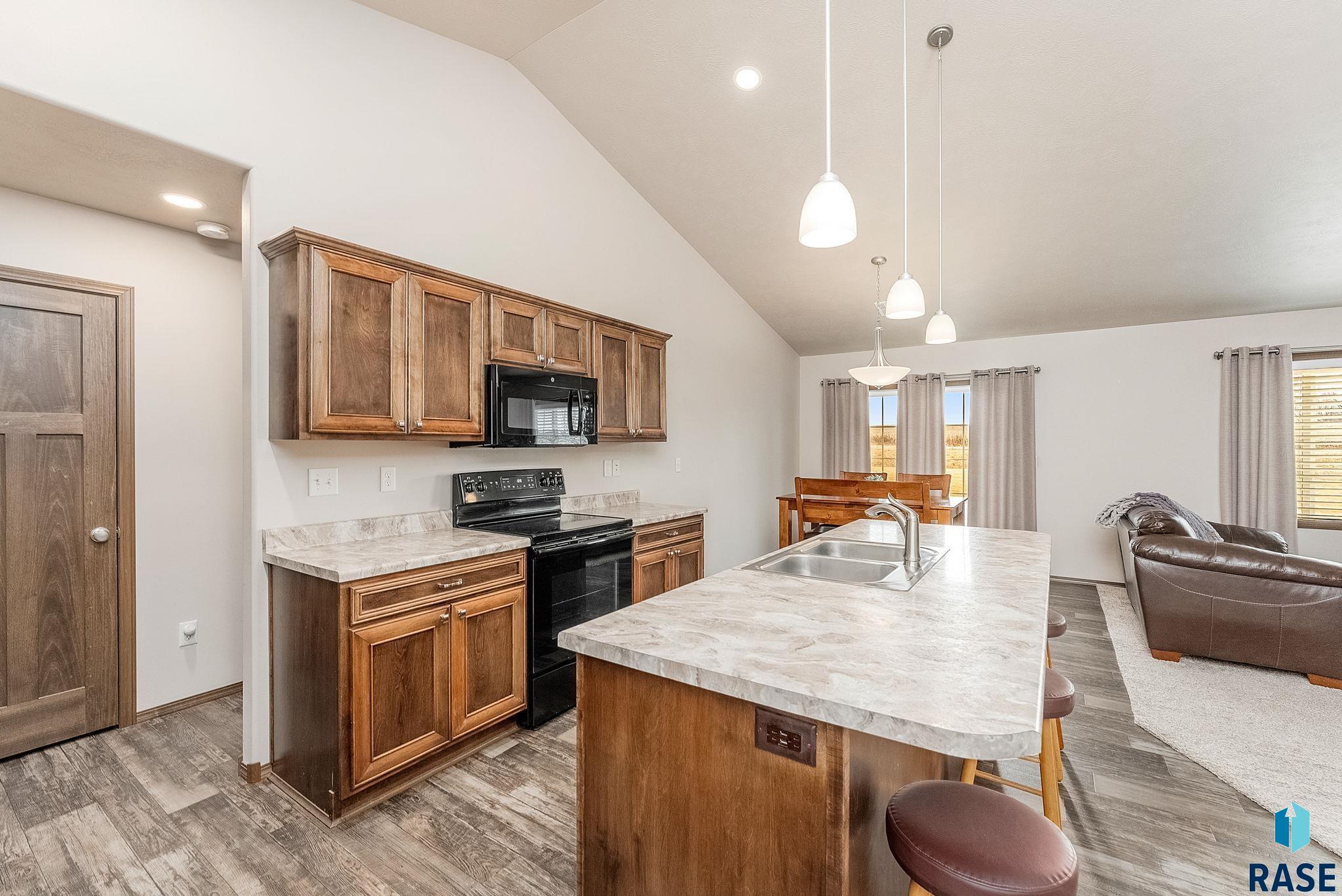 6309 W Maxwell Pl Place, Sioux Falls, South Dakota image 3