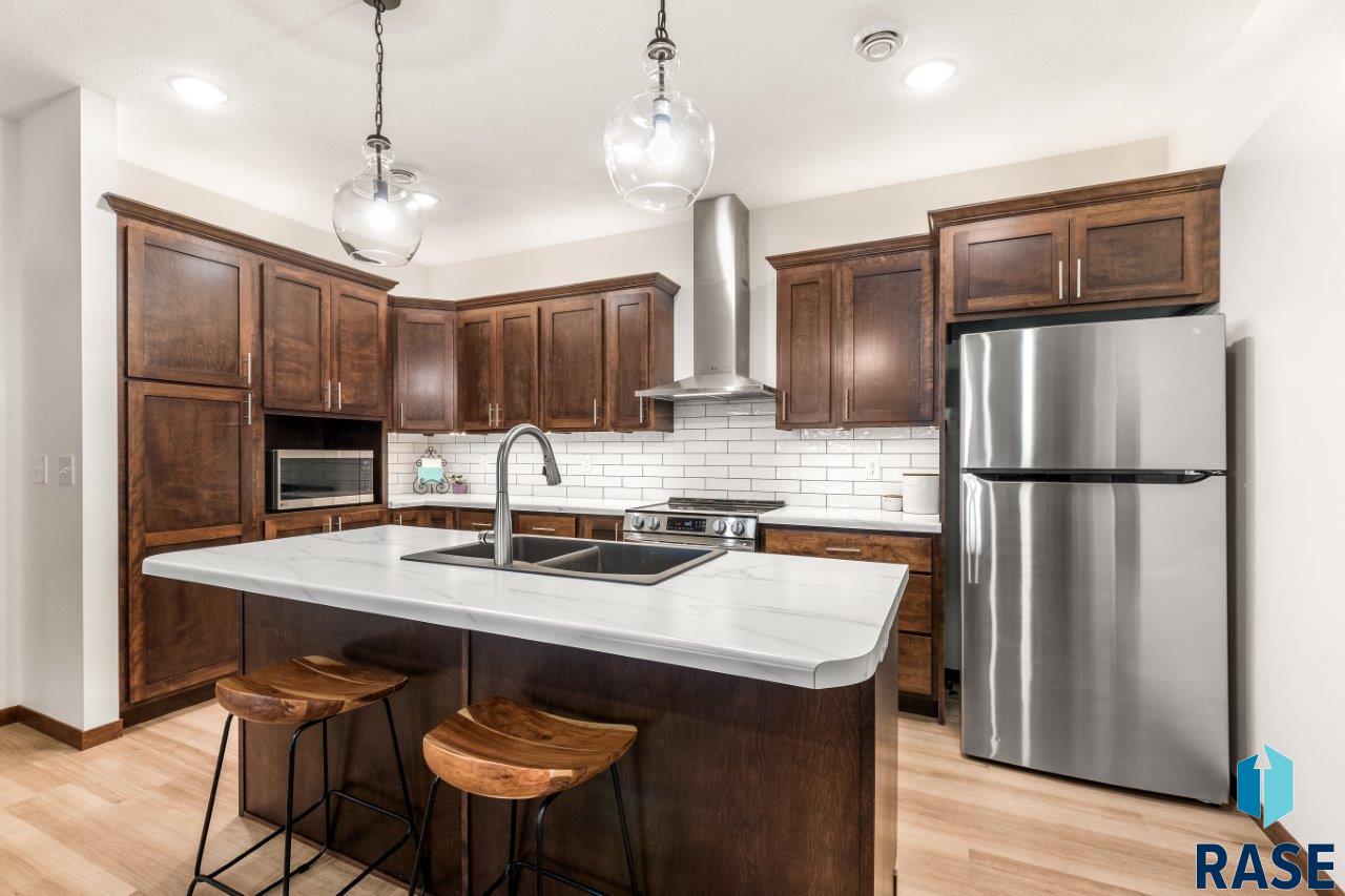 1528 W Autumn Cir Circle, Brandon, South Dakota image 6