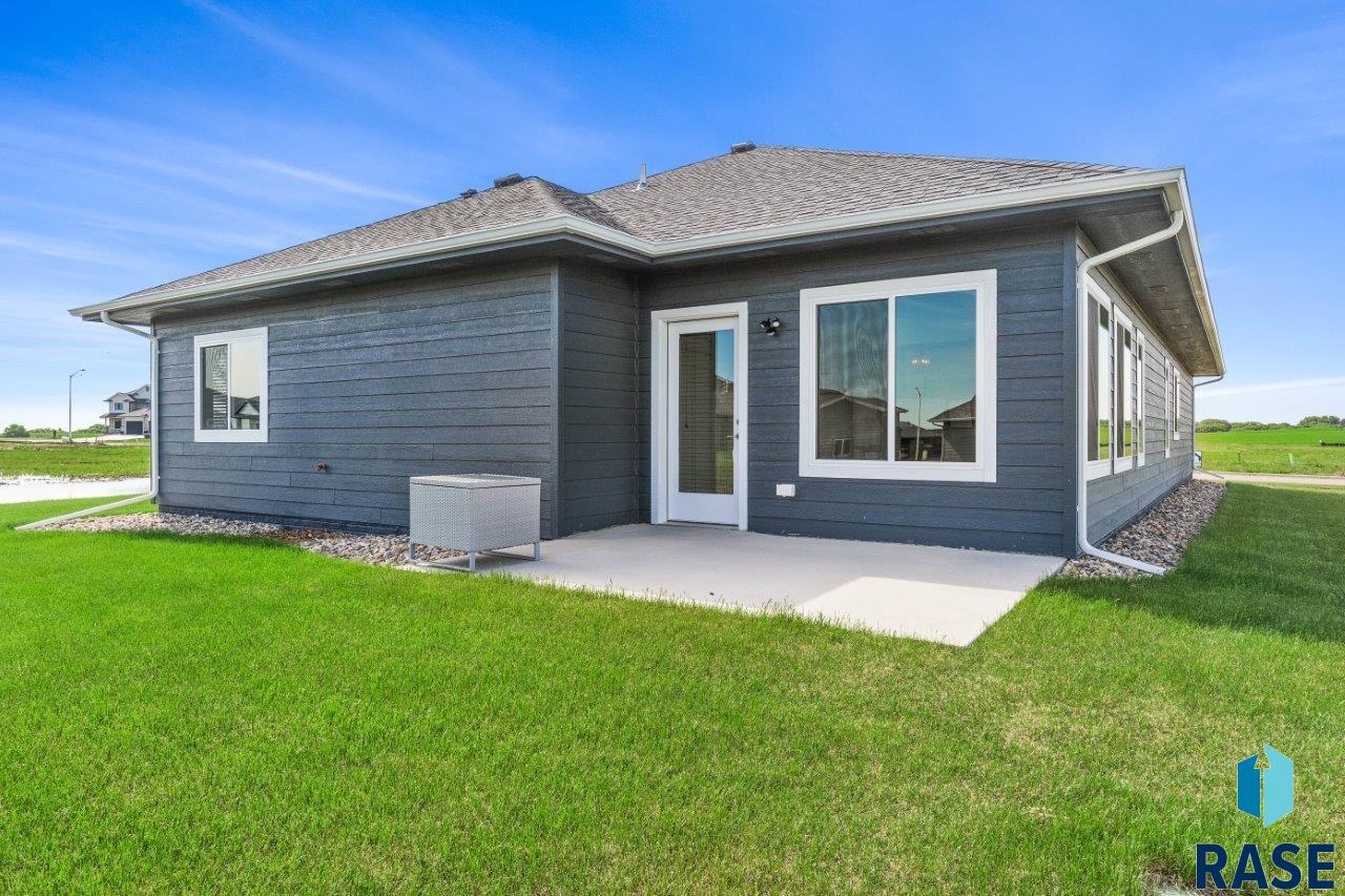 1528 W Autumn Cir Circle, Brandon, South Dakota image 27