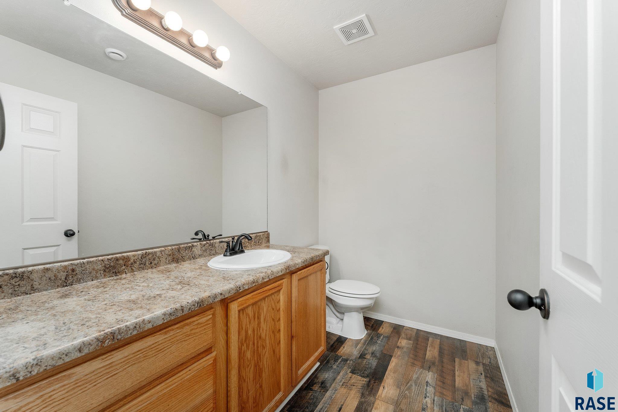 6502 S Santa Rosa Pl Place, Sioux Falls, New Jersey image 13