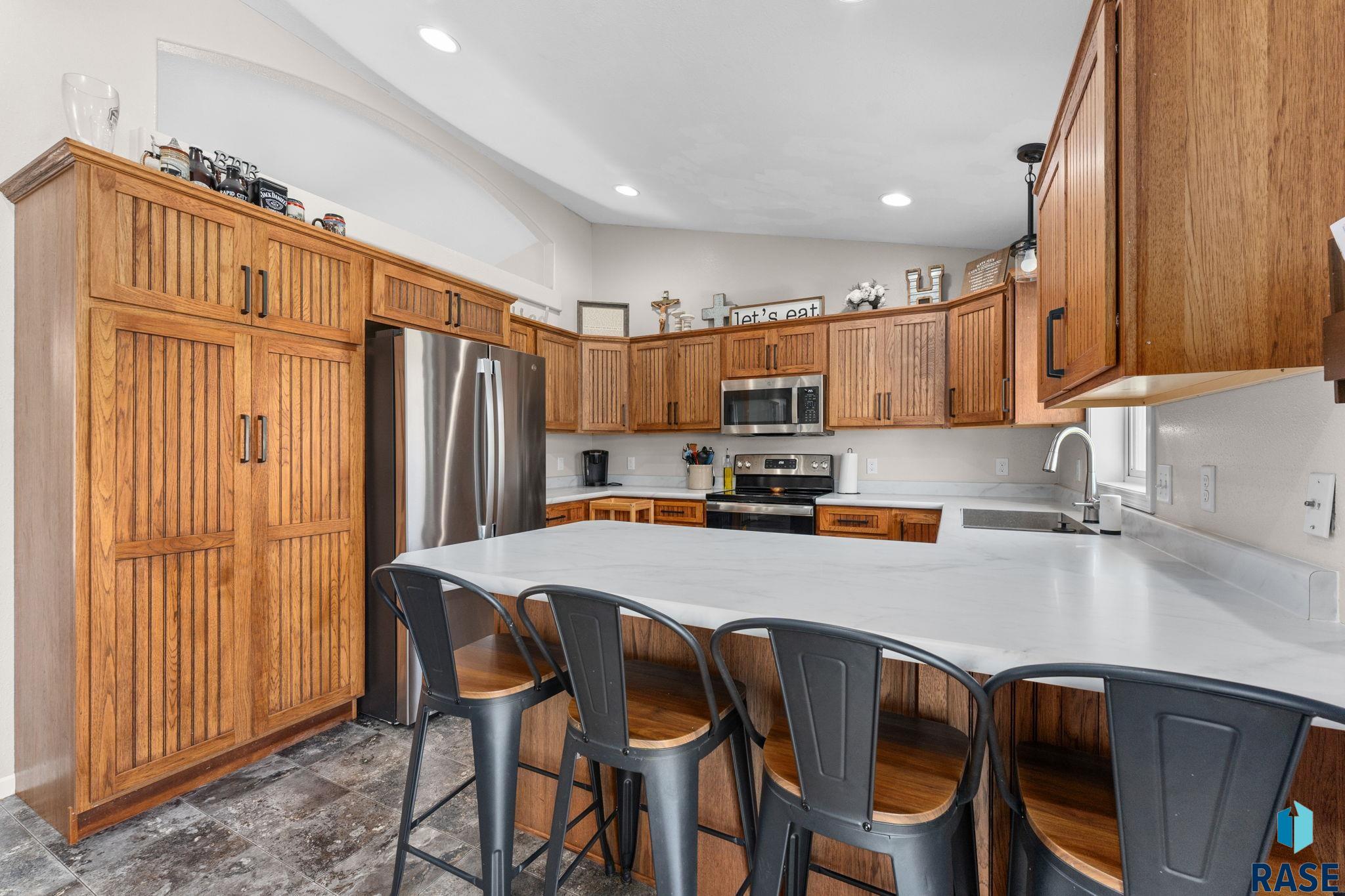 600 Sarah C St Street, Garretson, New Jersey image 6