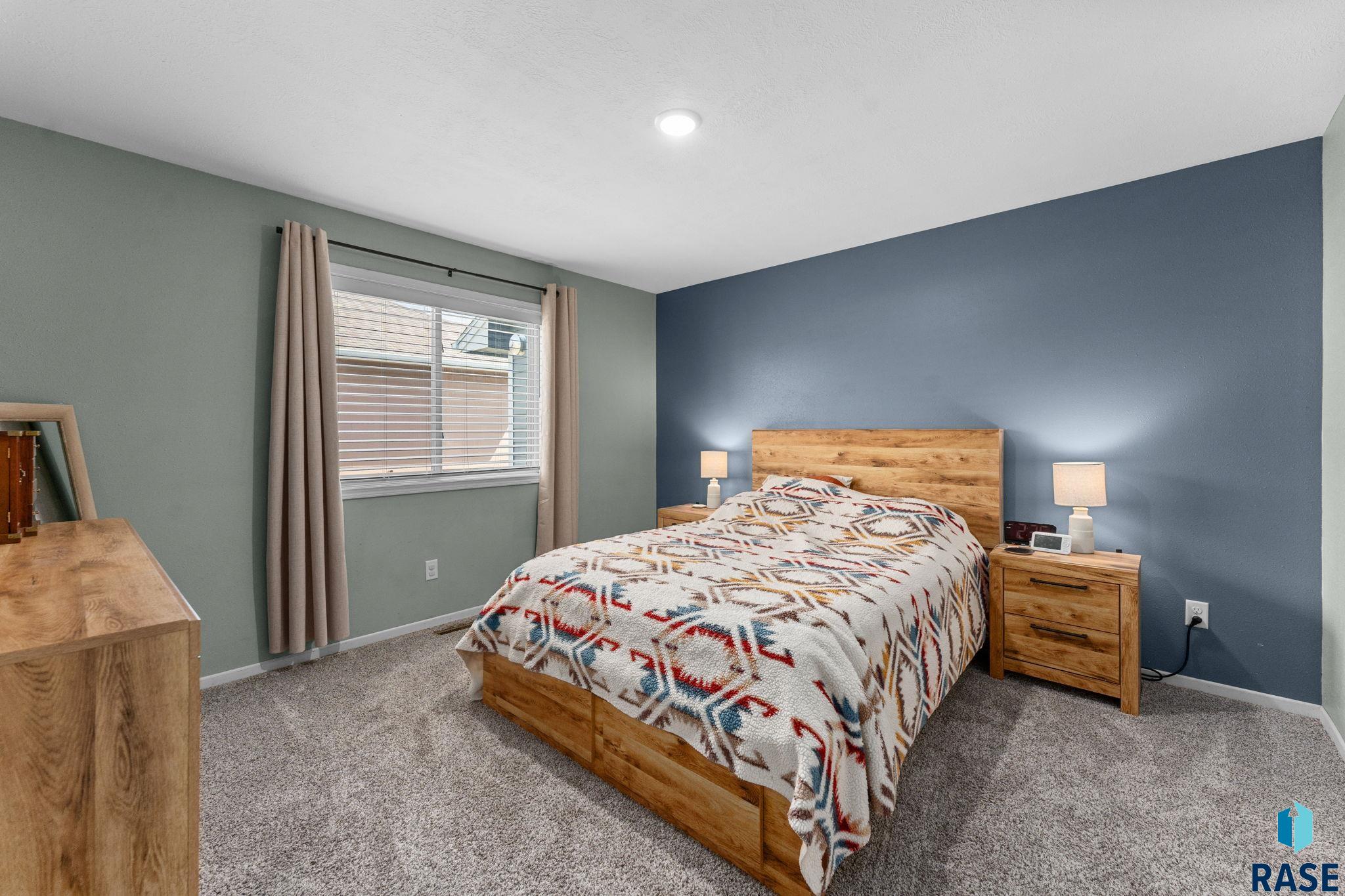 600 Sarah C St Street, Garretson, New Jersey image 12