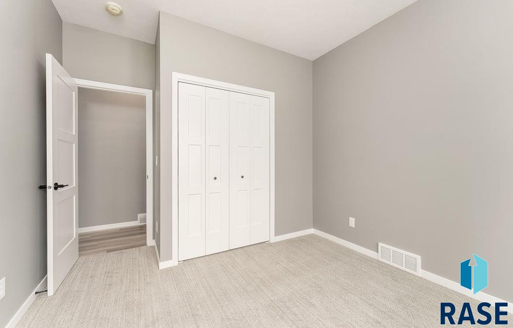 1512 S Kathryn Ave Avenue, Sioux Falls, New Jersey image 12