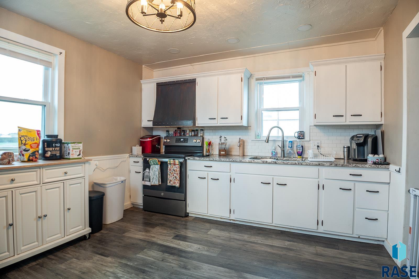 333 S Depot Ave Avenue, Garretson, South Dakota image 6