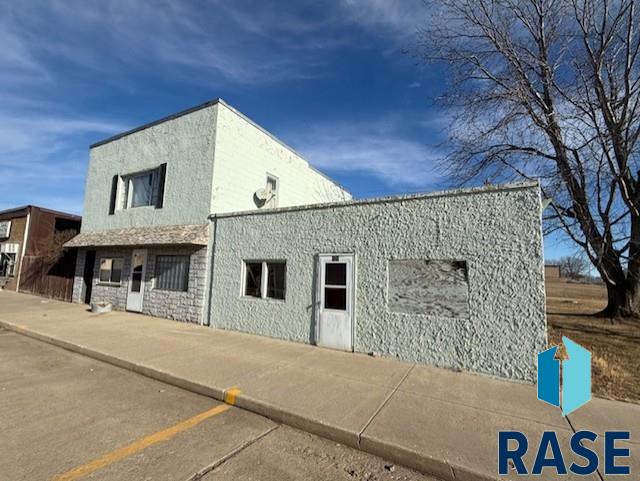 Lake Andes, South Dakota 57356, United States, 3 Bedrooms Bedrooms, ,2 BathroomsBathrooms,Residential,Pending,23799