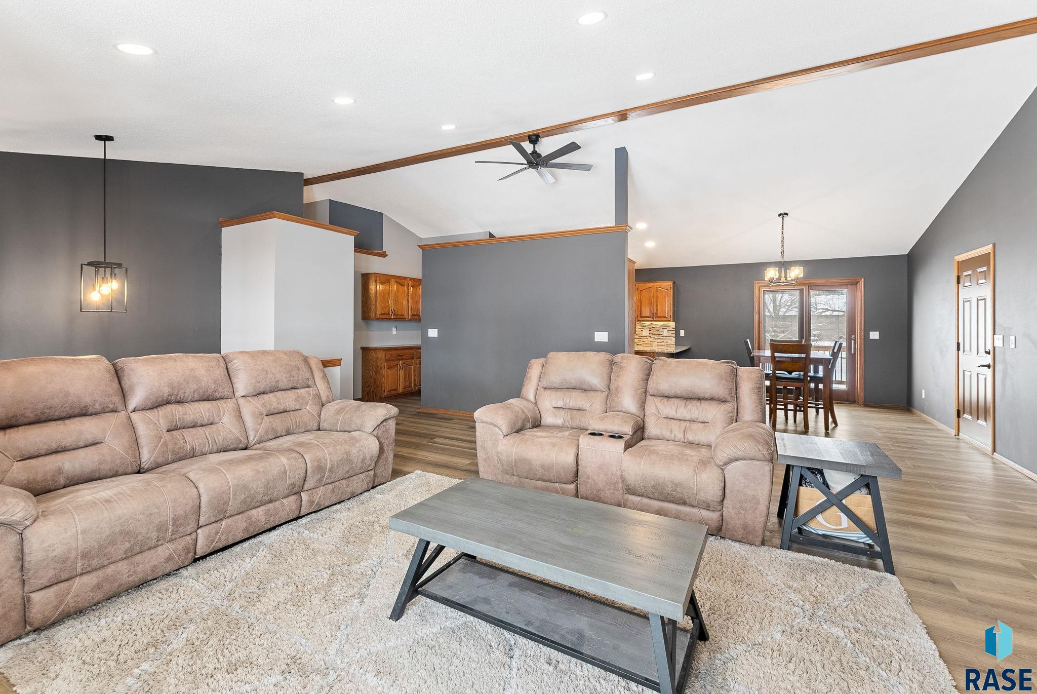 1105 Beach Ave Avenue, Dell Rapids, South Dakota image 5