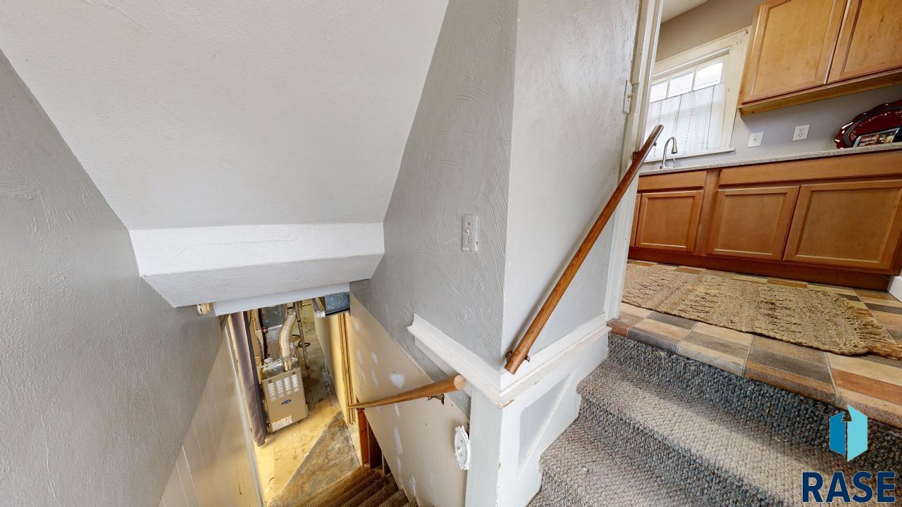 Sioux Falls, South Dakota 57105, United States, 2 Bedrooms Bedrooms, ,2 BathroomsBathrooms,Residential,Contingent,19705