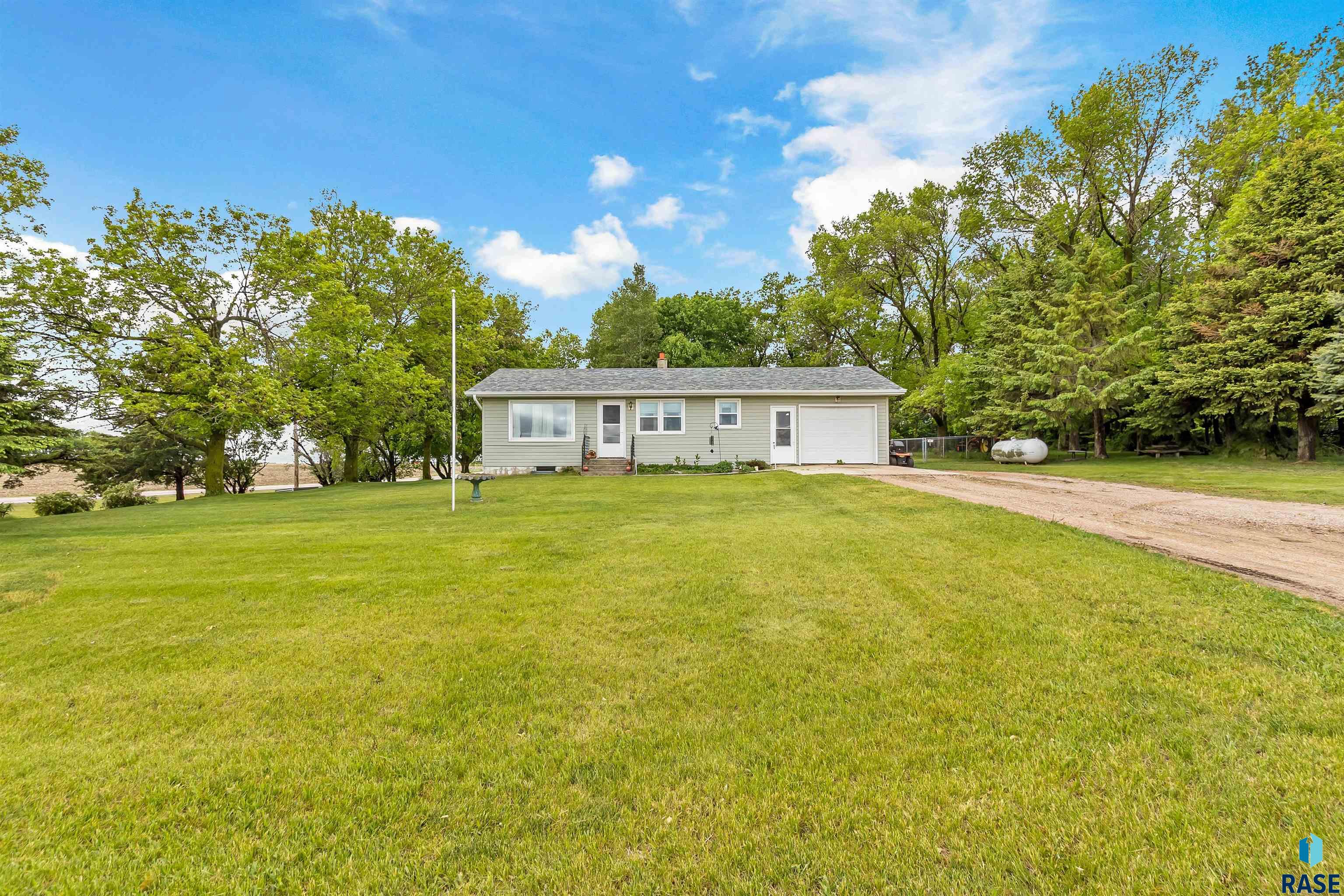 47916 254th St Street #A, Garretson, New Jersey image 1