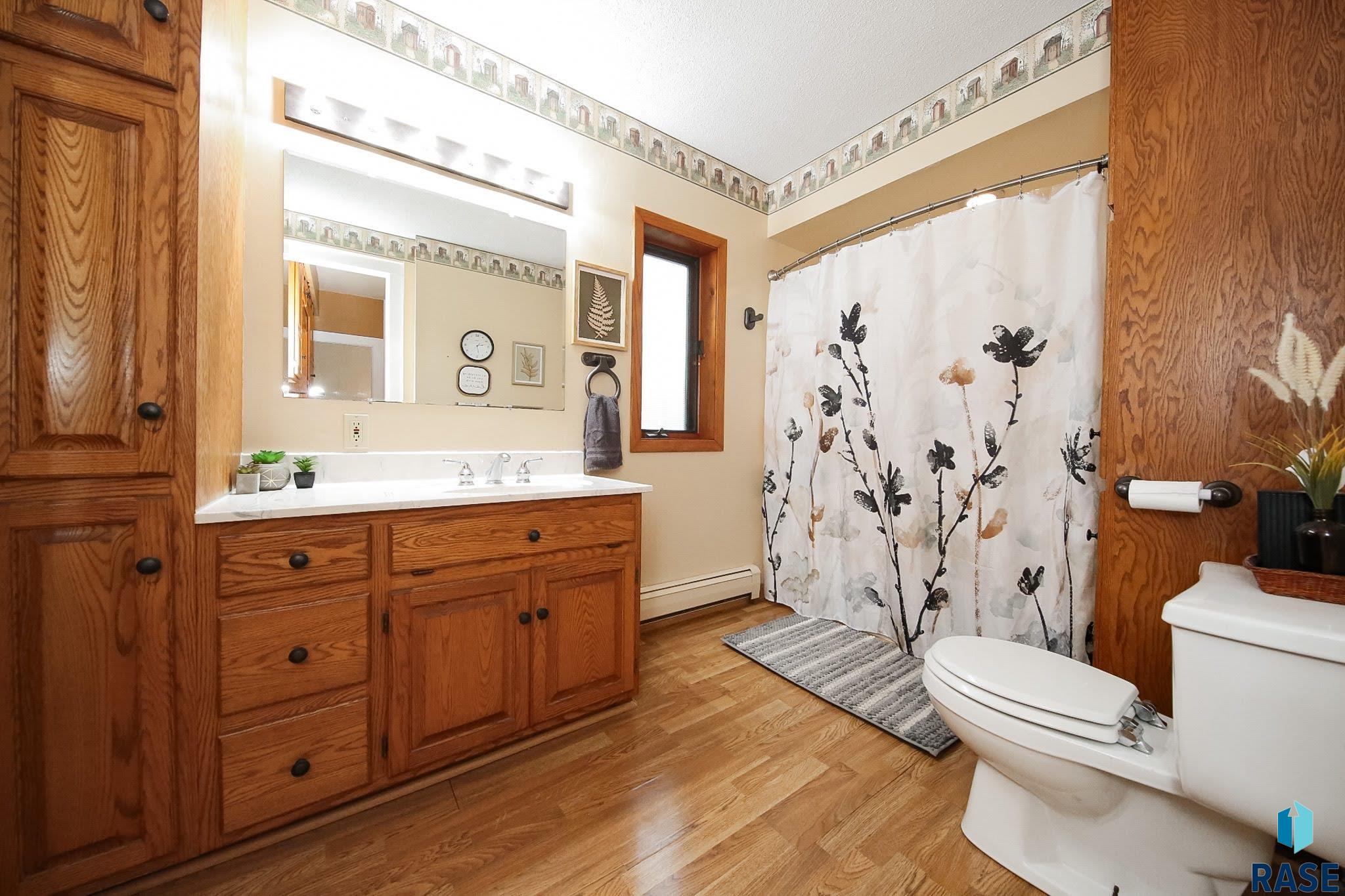 105 N 7th St Street, Beresford, South Dakota image 11