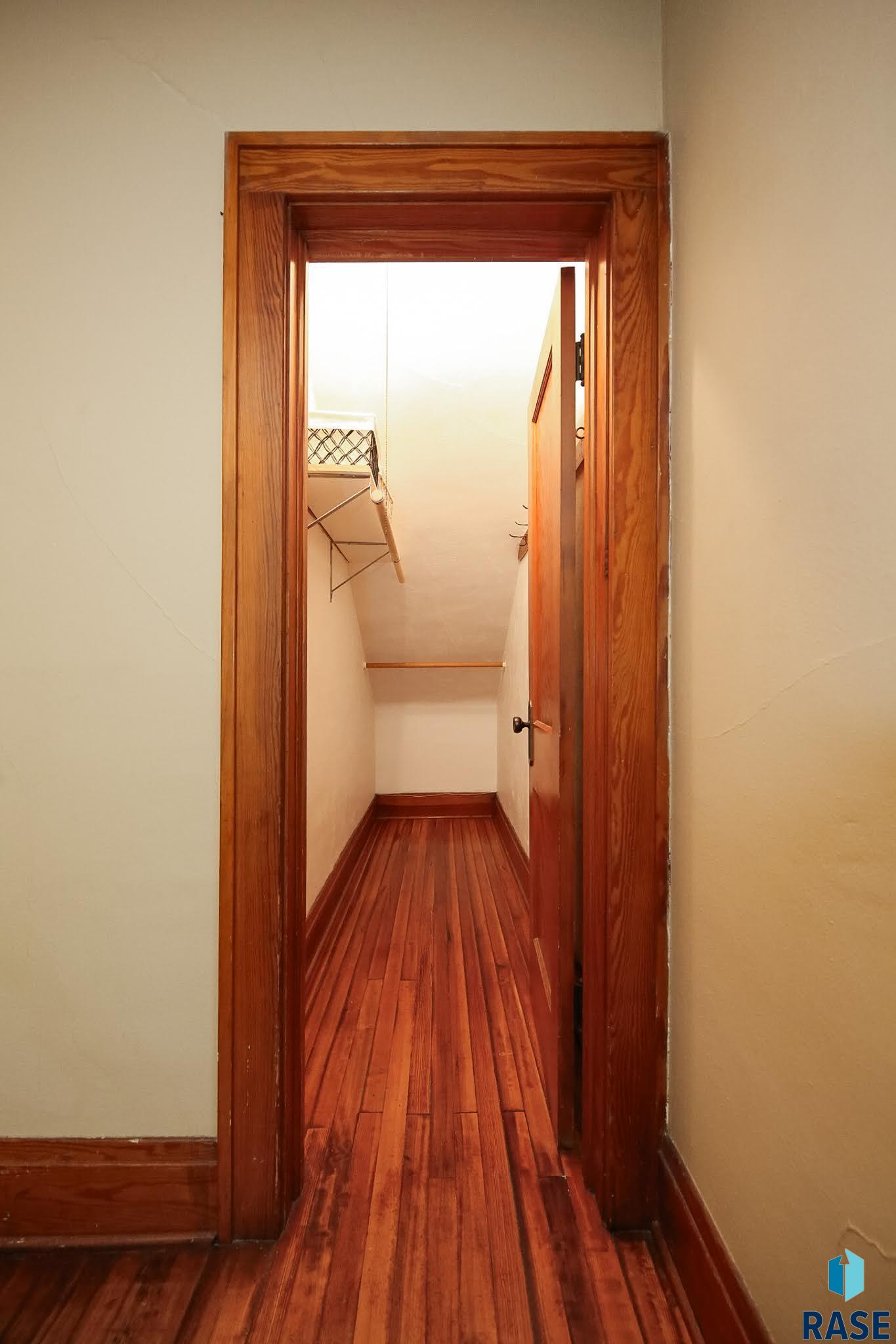 105 N 7th St Street, Beresford, South Dakota image 16