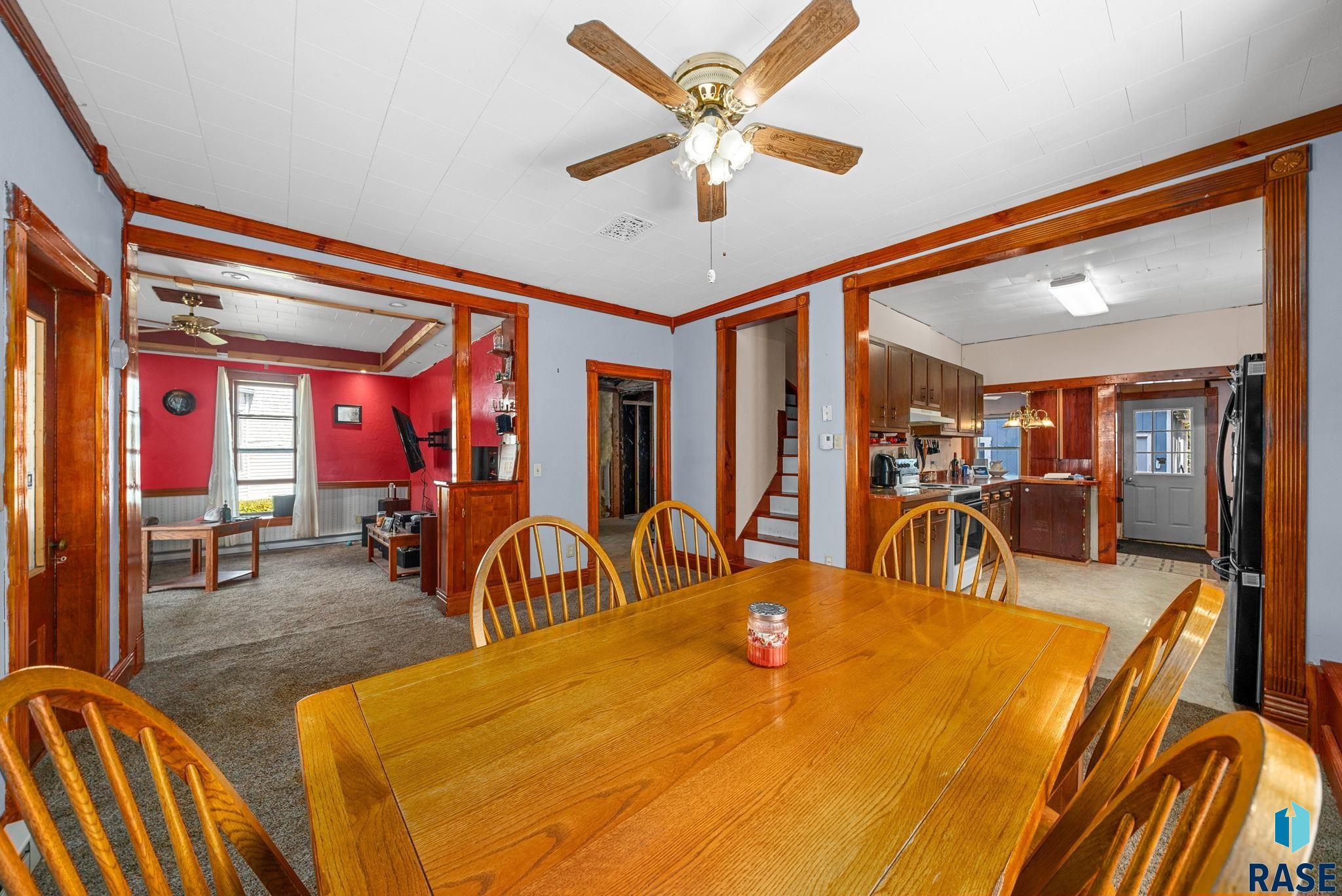 Canton, South Dakota 57013, United States, 3 Bedrooms Bedrooms, ,1 BathroomBathrooms,Residential,Active,201215