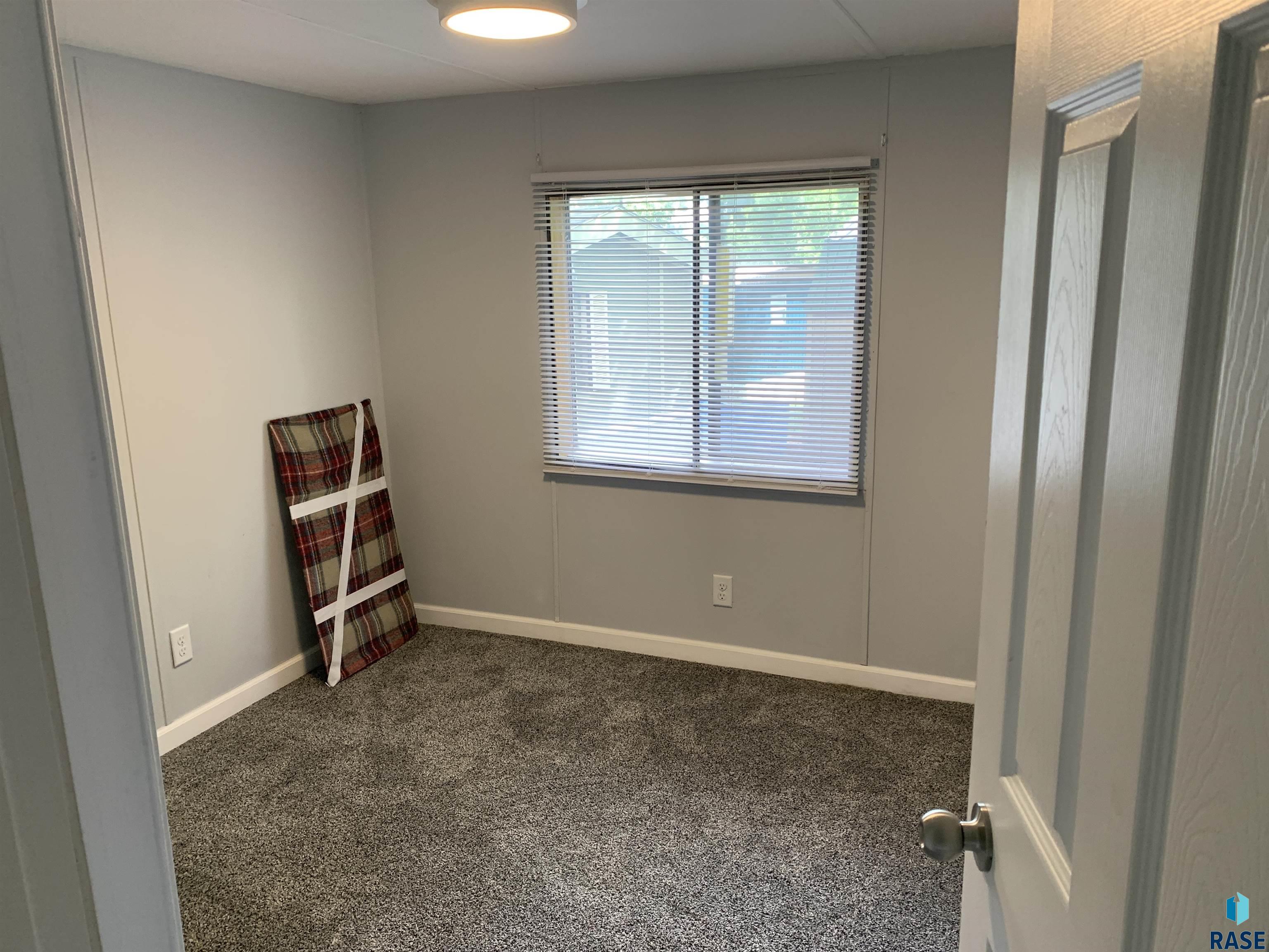 86 S Saratoga Pl Place, Sioux Falls, New Jersey image 11