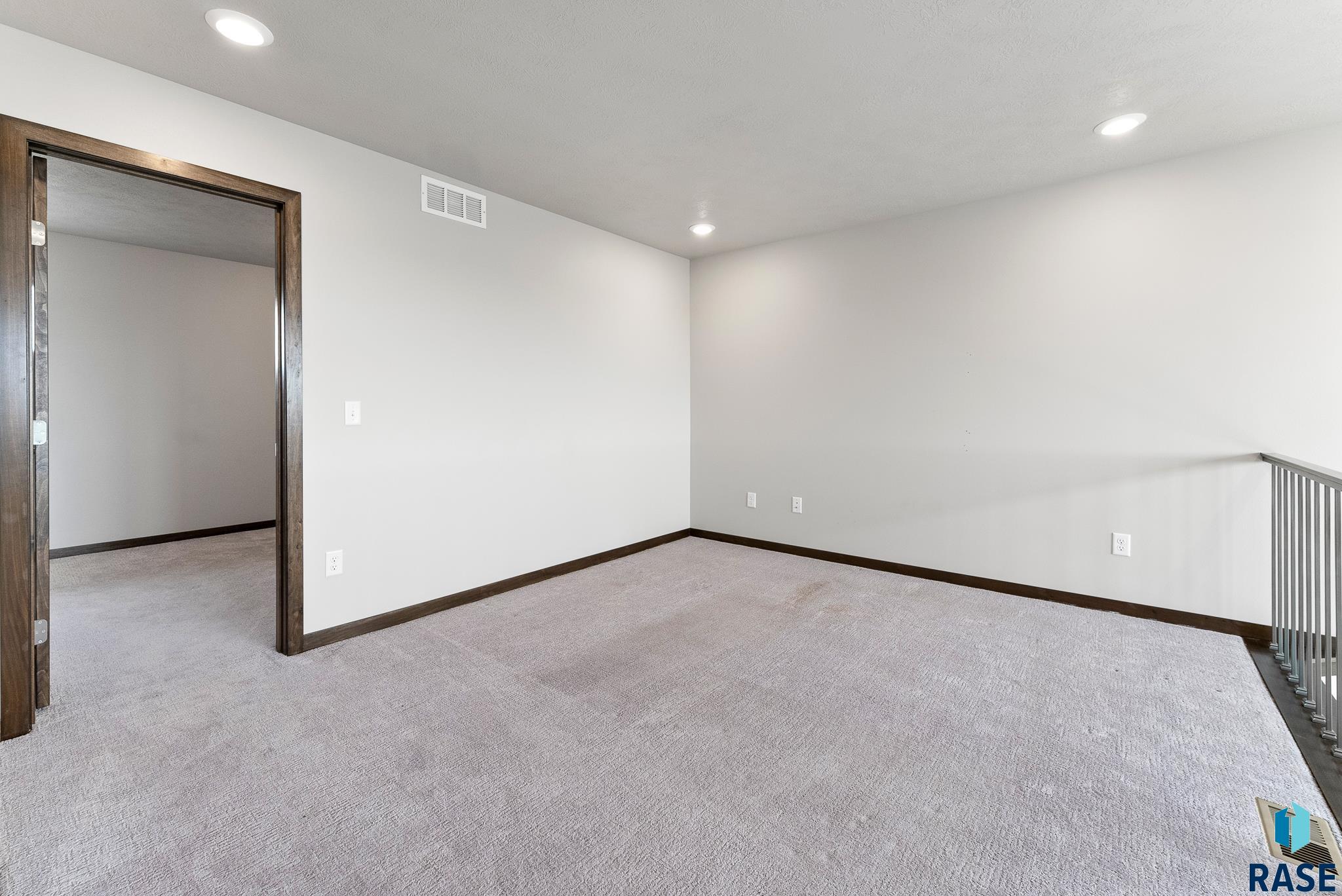 3626 E Siasconset Pl Place, Sioux Falls, New Jersey image 30