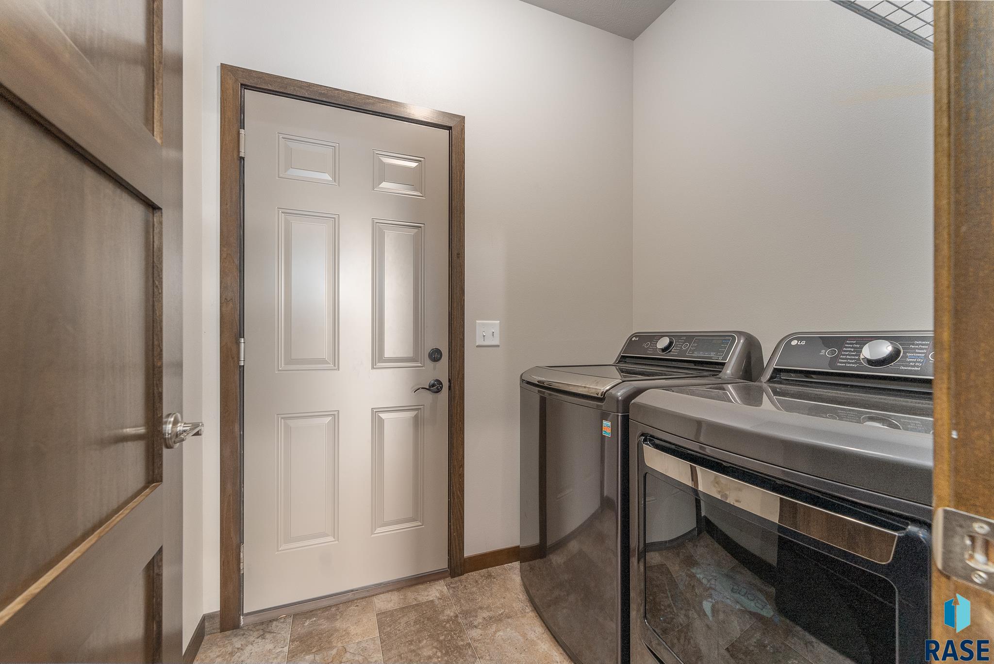 3626 E Siasconset Pl Place, Sioux Falls, New Jersey image 4