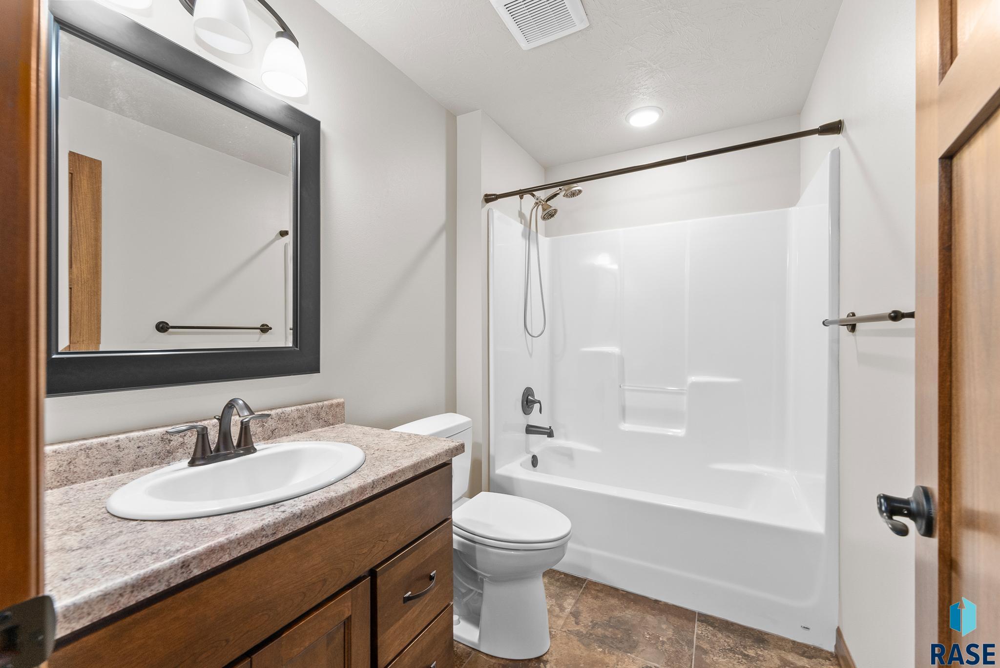 5915 W Yukon Trl Trail, Sioux Falls, South Dakota image 21