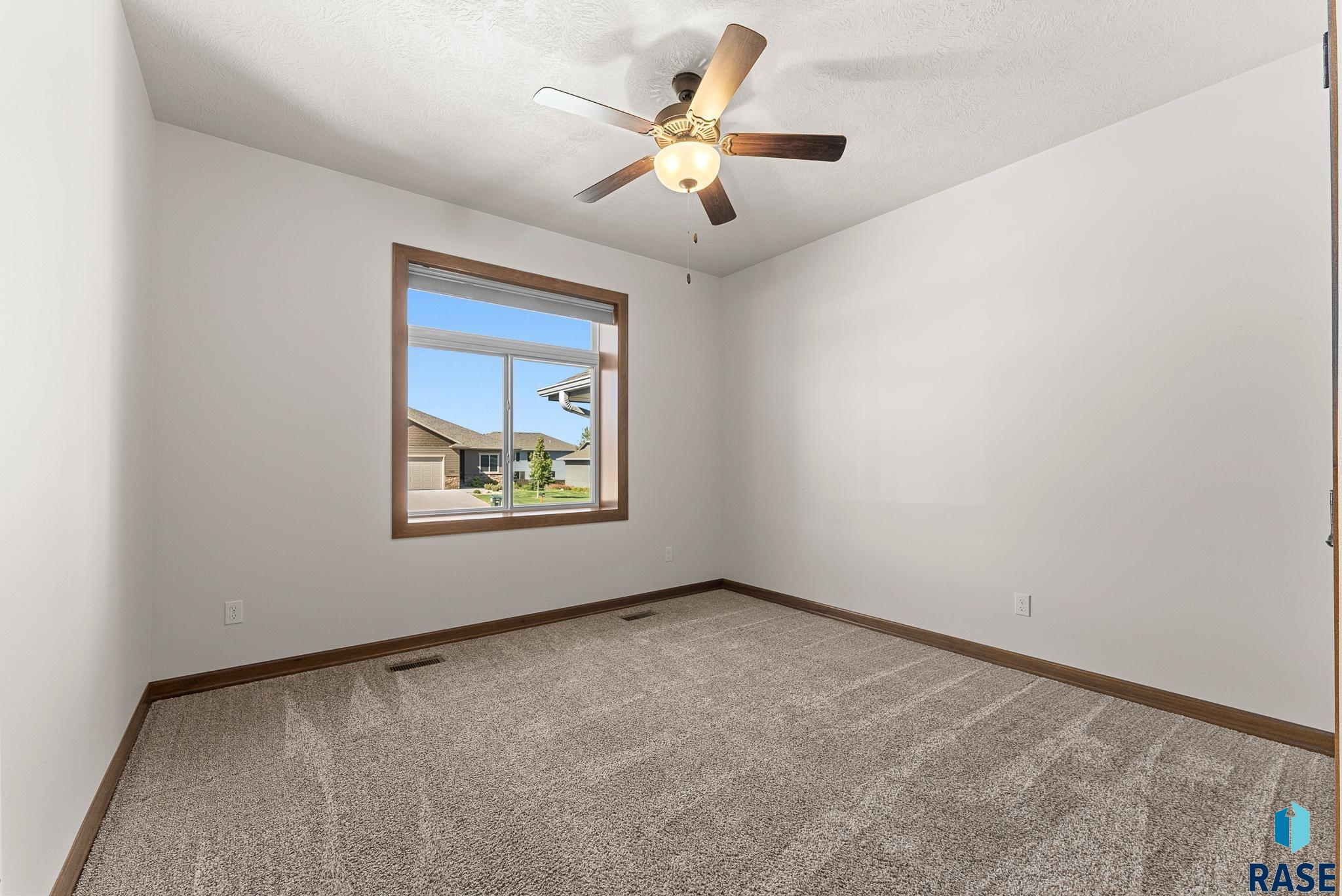5915 W Yukon Trl Trail, Sioux Falls, South Dakota image 15