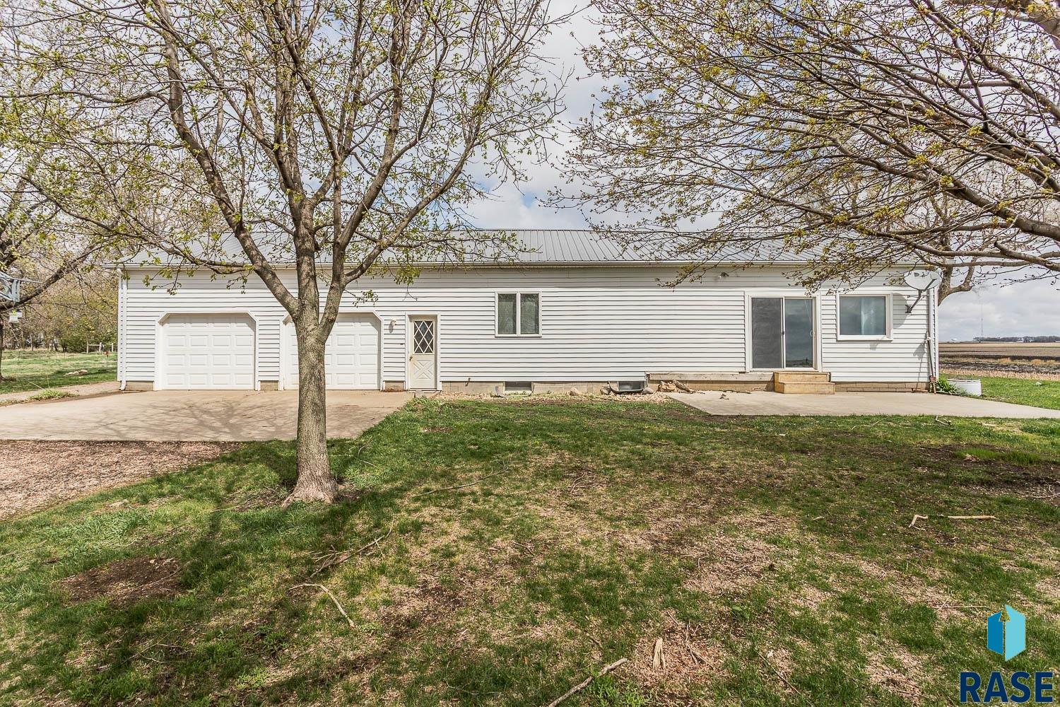 46982 301st St Street, Beresford, New Jersey image 1