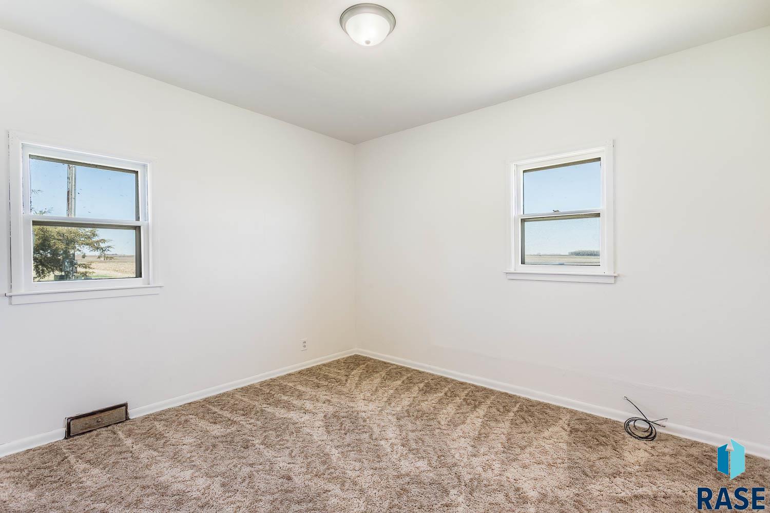 46982 301st St Street, Beresford, New Jersey image 11