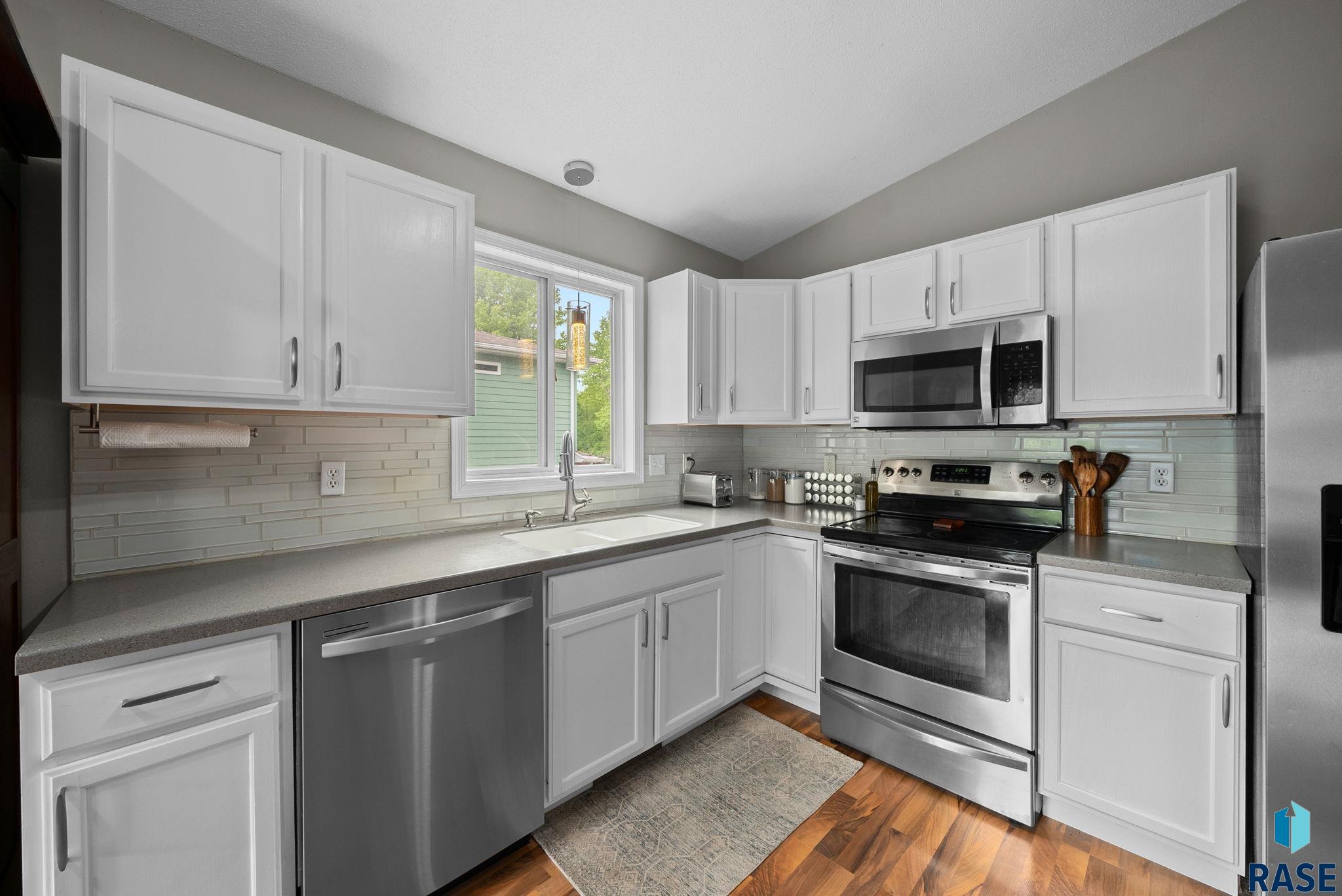 800 N Poplar Ave Avenue, Tea, New Jersey image 3