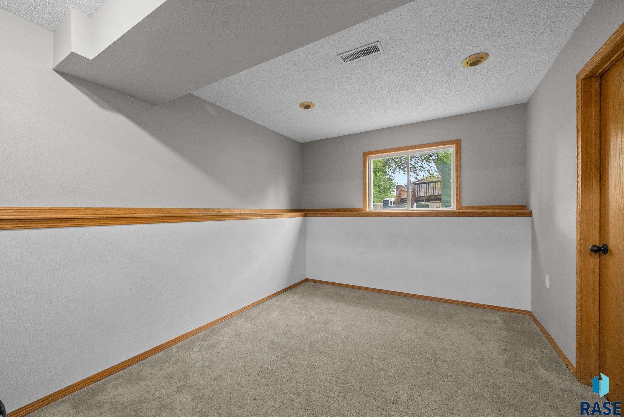 800 N Poplar Ave Avenue, Tea, New Jersey image 18