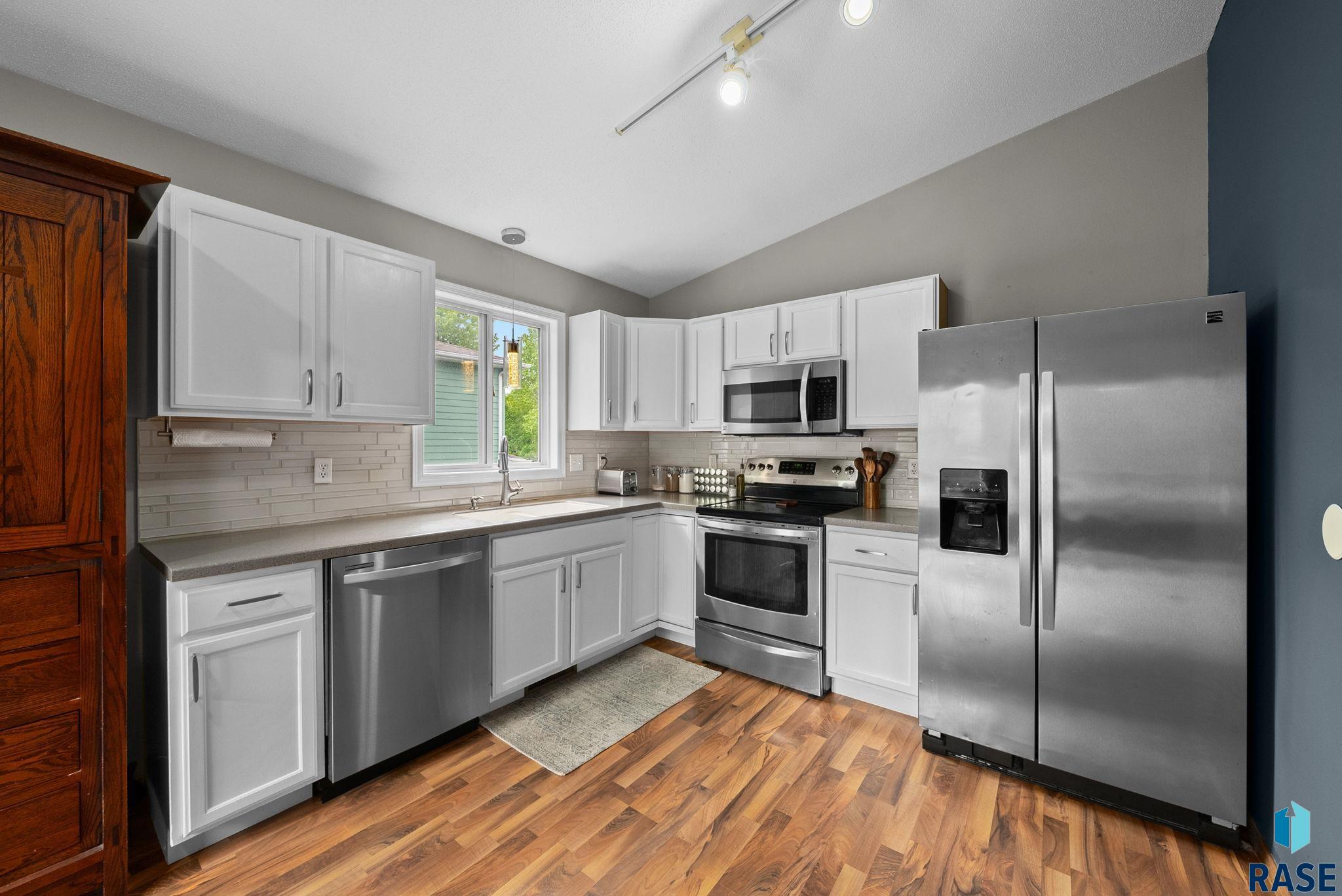 800 N Poplar Ave Avenue, Tea, New Jersey image 4