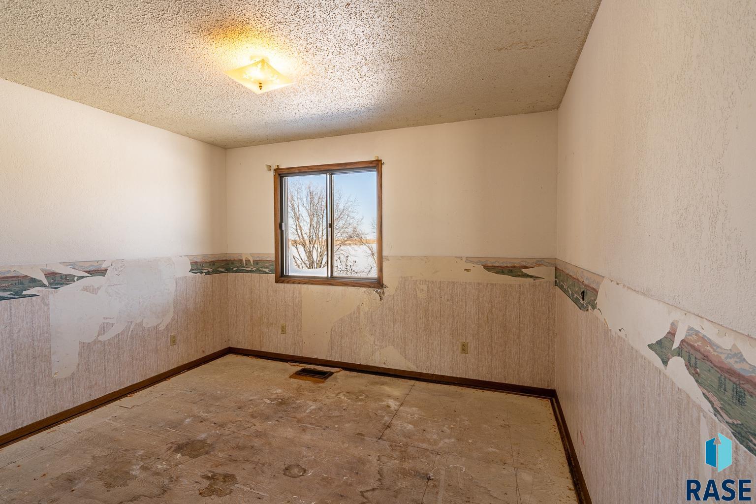 46099 258th St Street, Hartford, South Dakota image 34