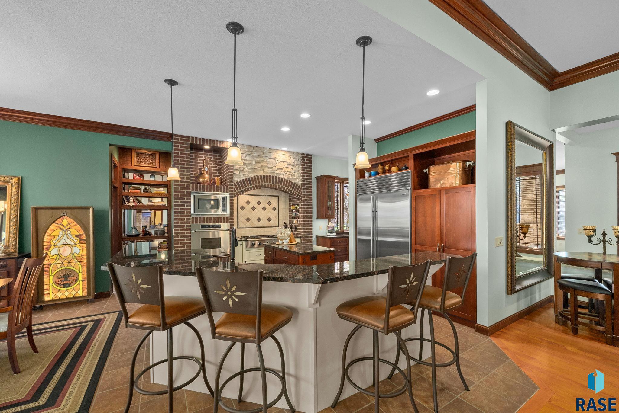 Sioux Falls, South Dakota 57108, United States, 6 Bedrooms Bedrooms, ,4 BathroomsBathrooms,Residential,Active,130780