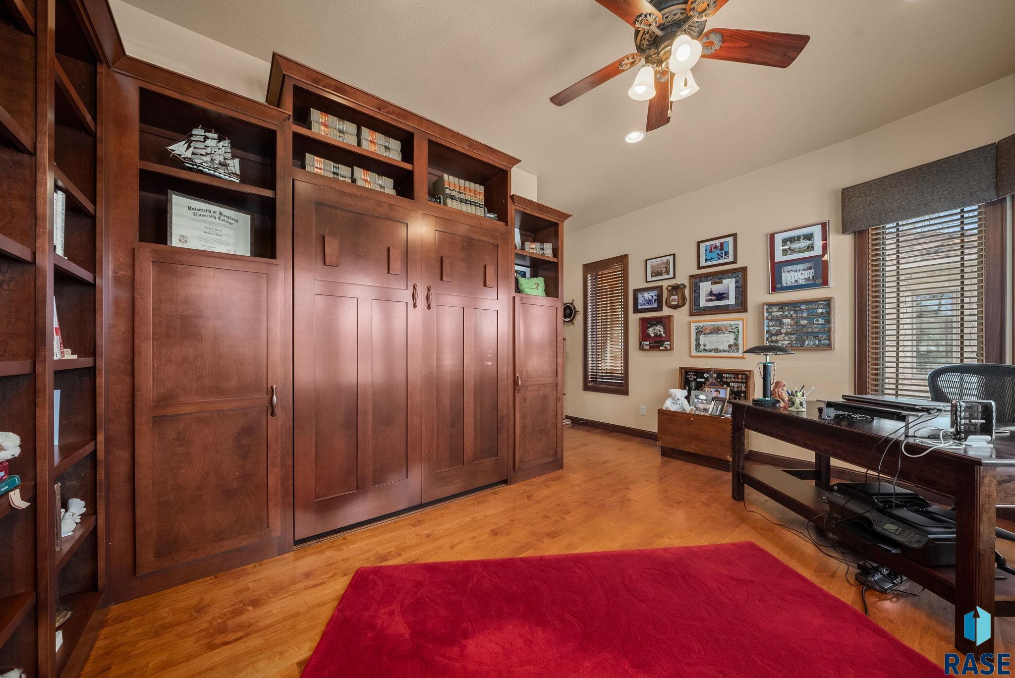 Sioux Falls, South Dakota 57108, United States, 6 Bedrooms Bedrooms, ,4 BathroomsBathrooms,Residential,Active,130780