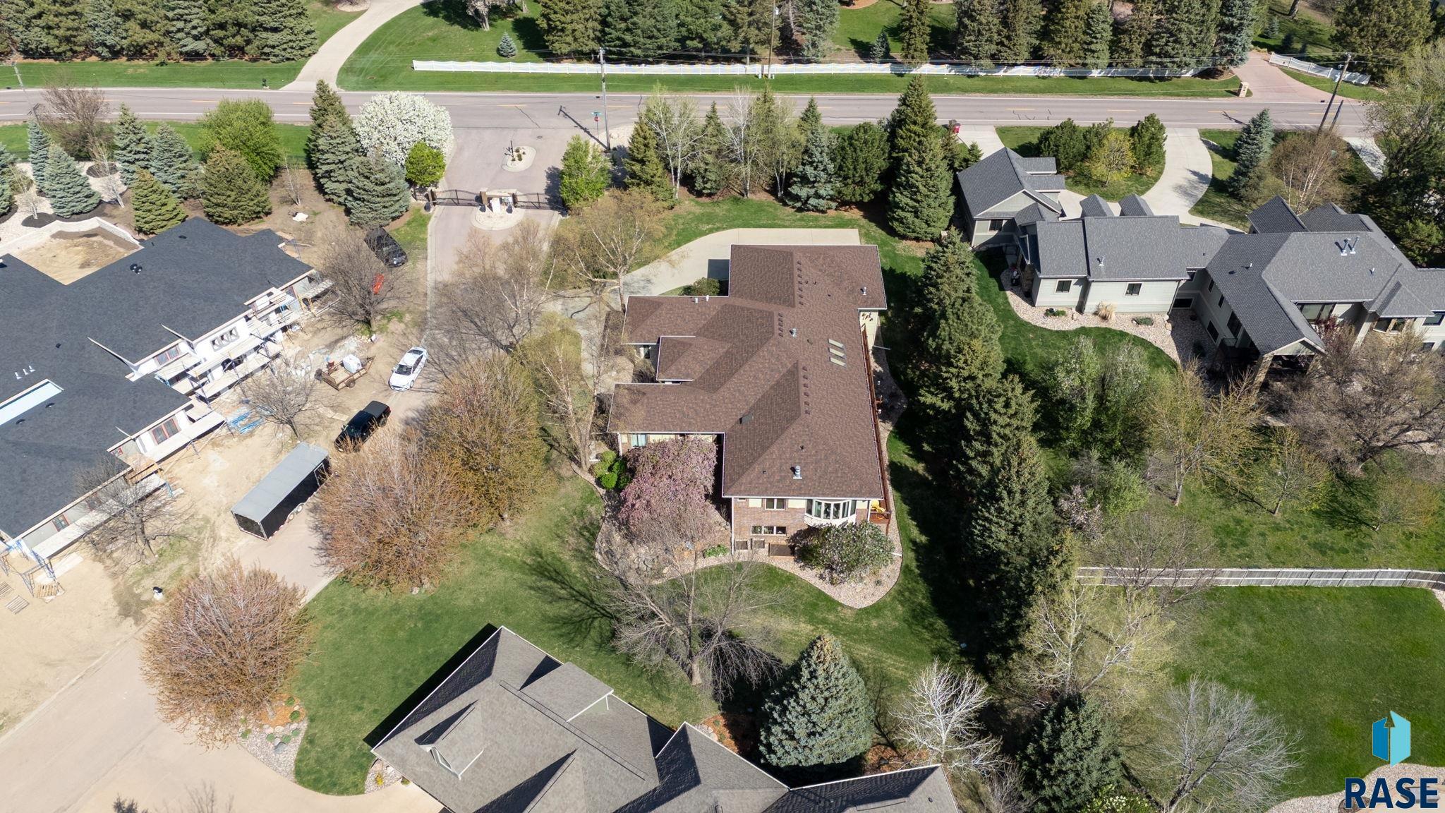 Sioux Falls, South Dakota 57108, United States, 6 Bedrooms Bedrooms, ,4 BathroomsBathrooms,Residential,Active,130780